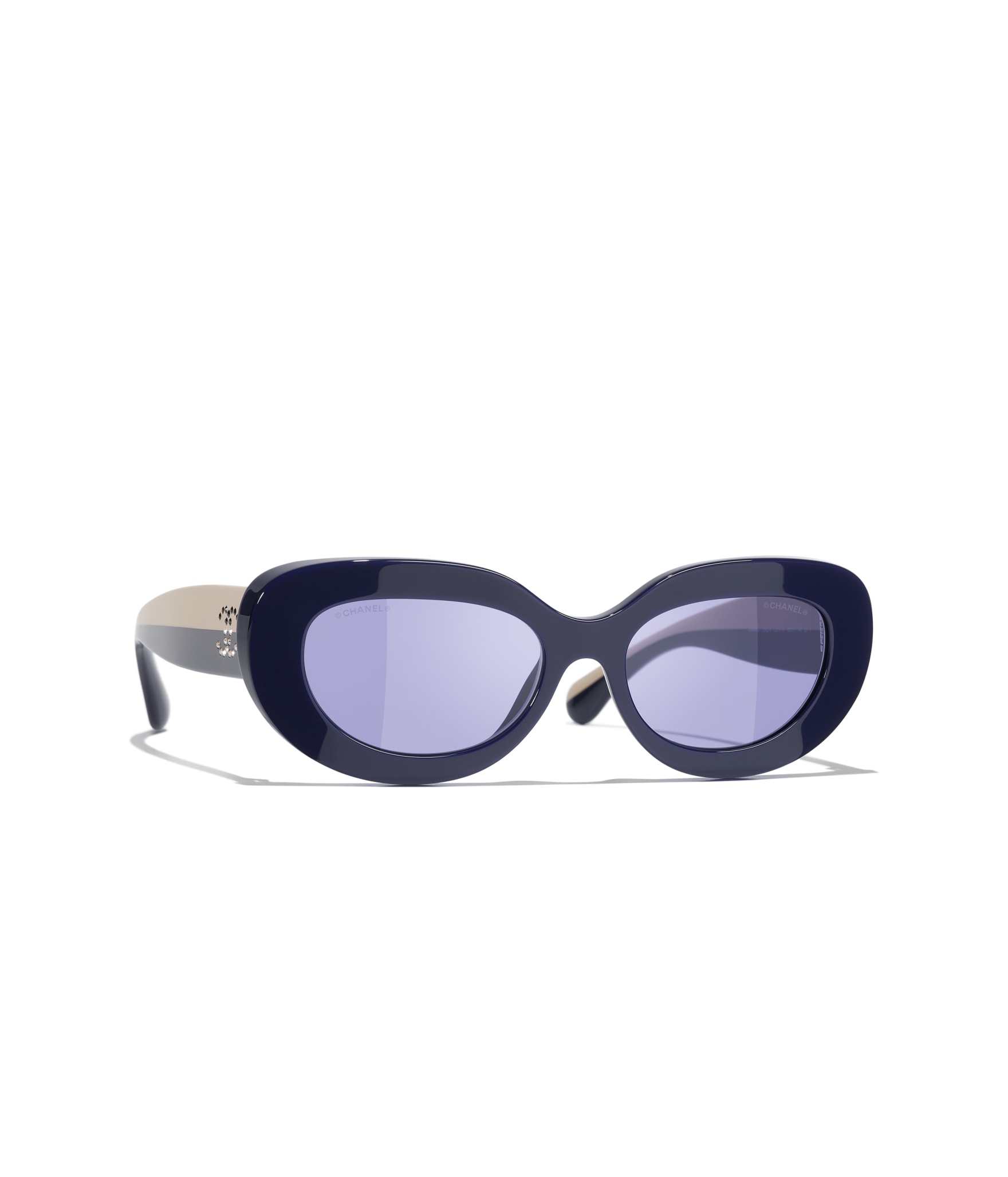 CHANEL Oval Sunglasses A71778X08101S