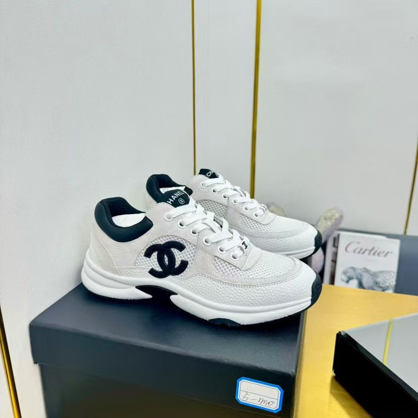 Chanel Sneakers (Replica)