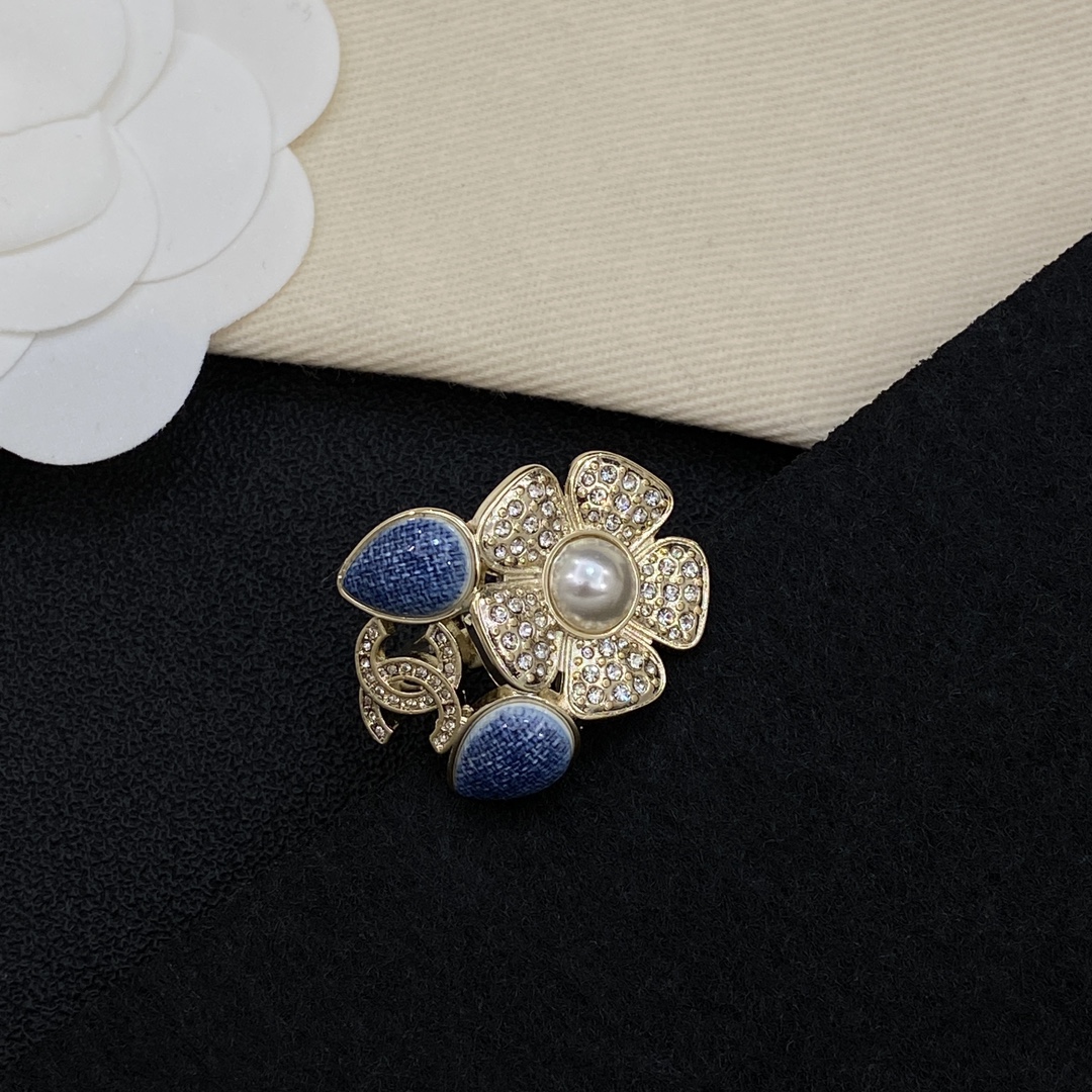 TOP CHANEL Ring - Gold