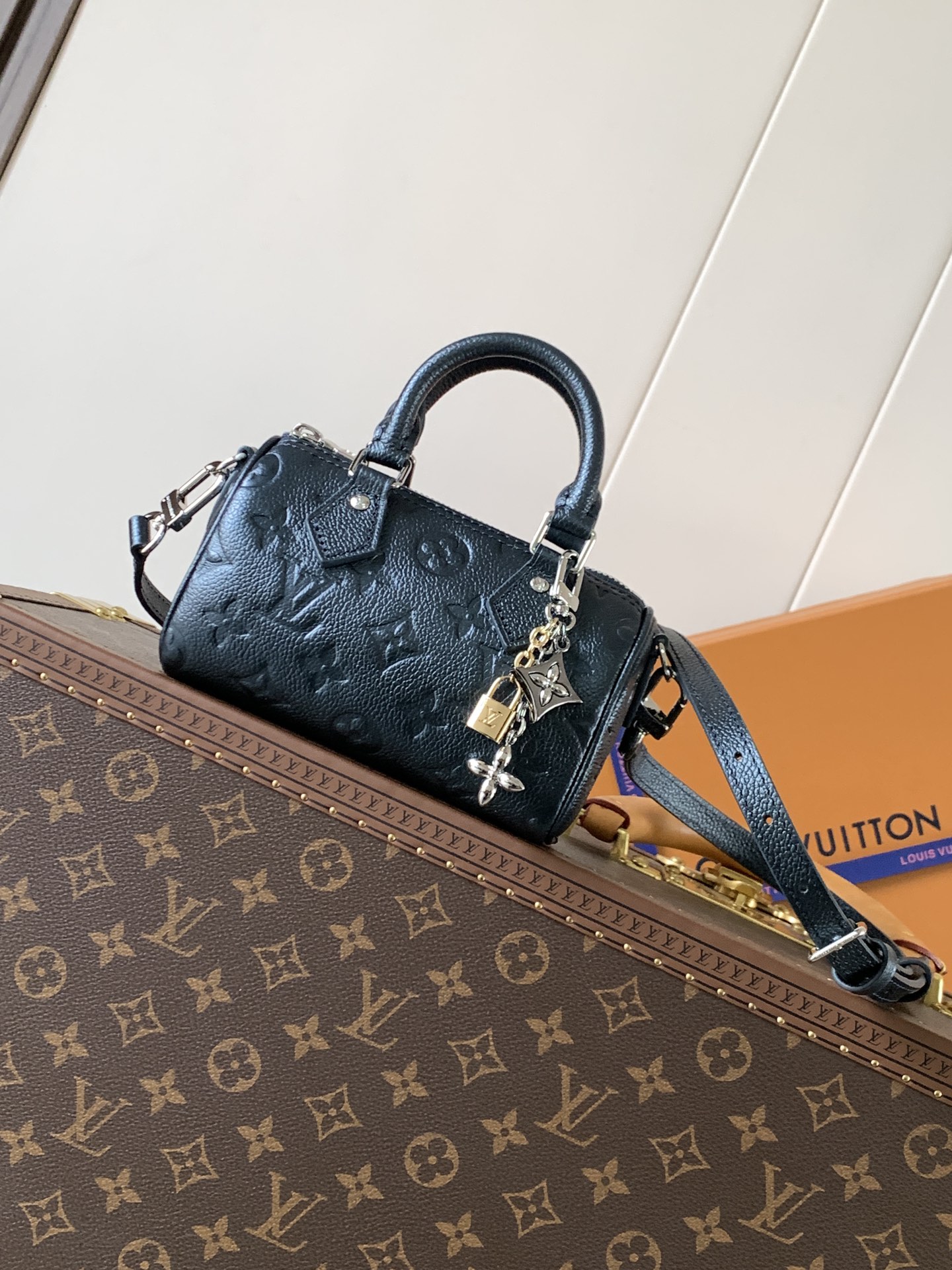 TOP Louis Vuitton LV Nano Speedy Bag 16×10×7.5 cm - Pearl Blue