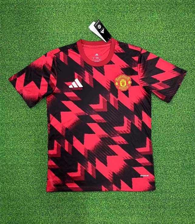 2025/2026 Manchester United Training Wear Red and black Football Shirt 1:1 Thai Quality