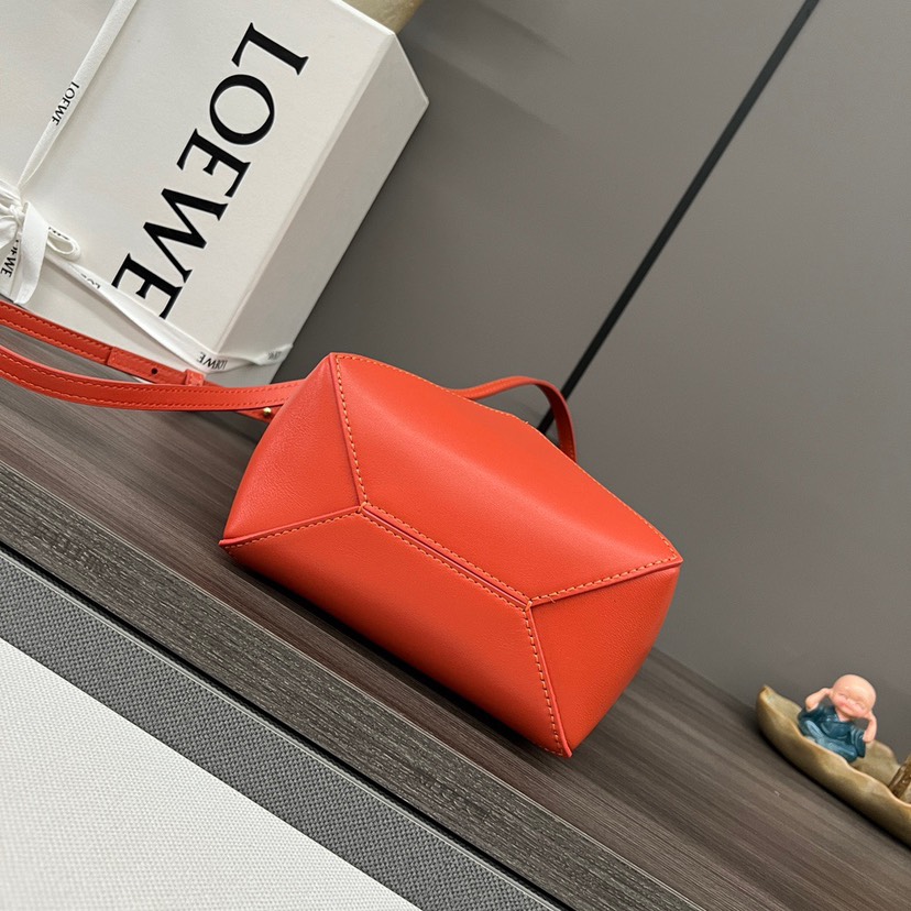 Loewe Mini Puzzle Fold Tote in shiny calfskin Red(Replica)