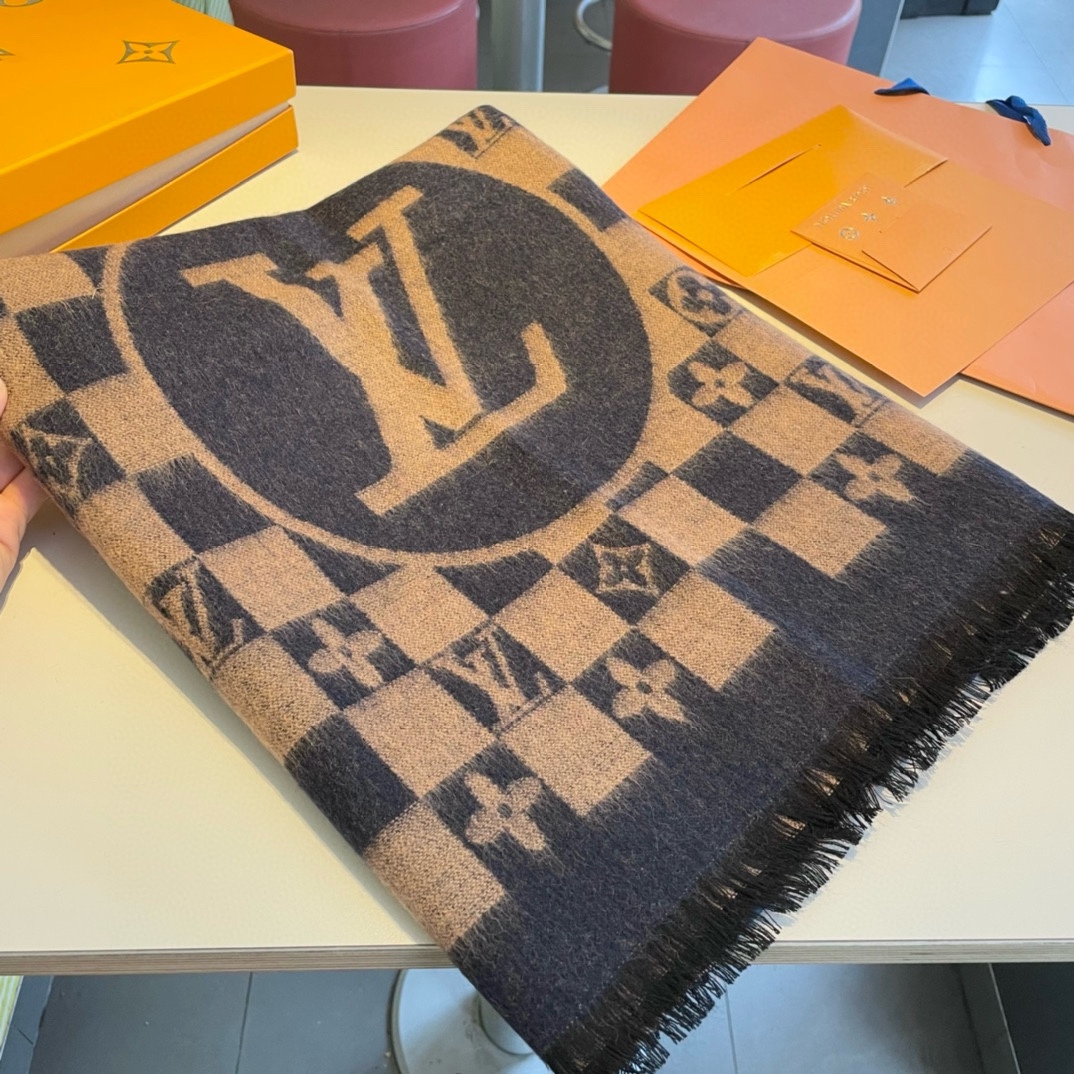 TOP Louis Vuitton LV Scarf  58*200cm - 2 Colors