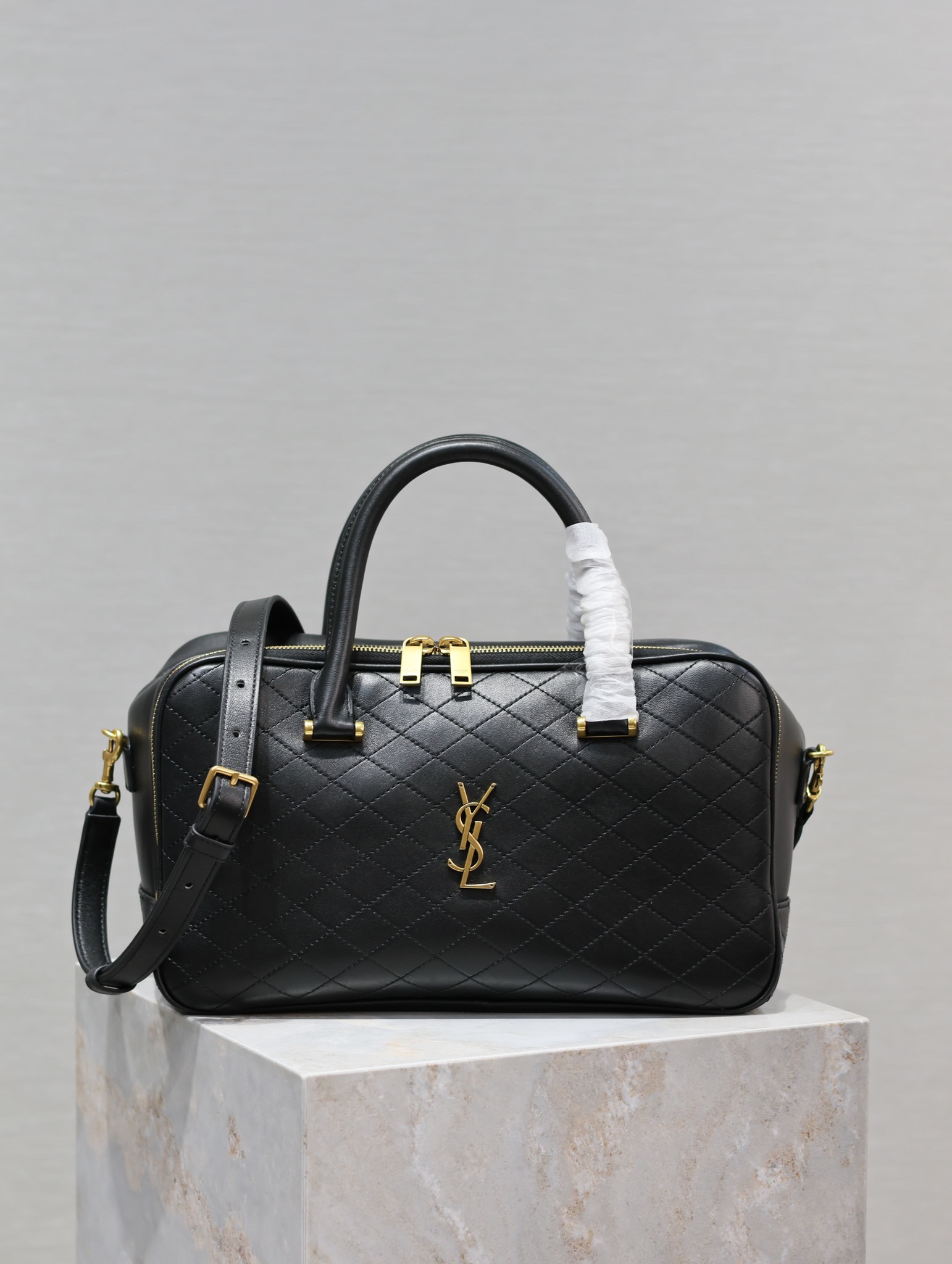 TOP Yves Saint Laurent YSL New Liya Retro Luggage Bag 31x16x13cm - Black&GHW