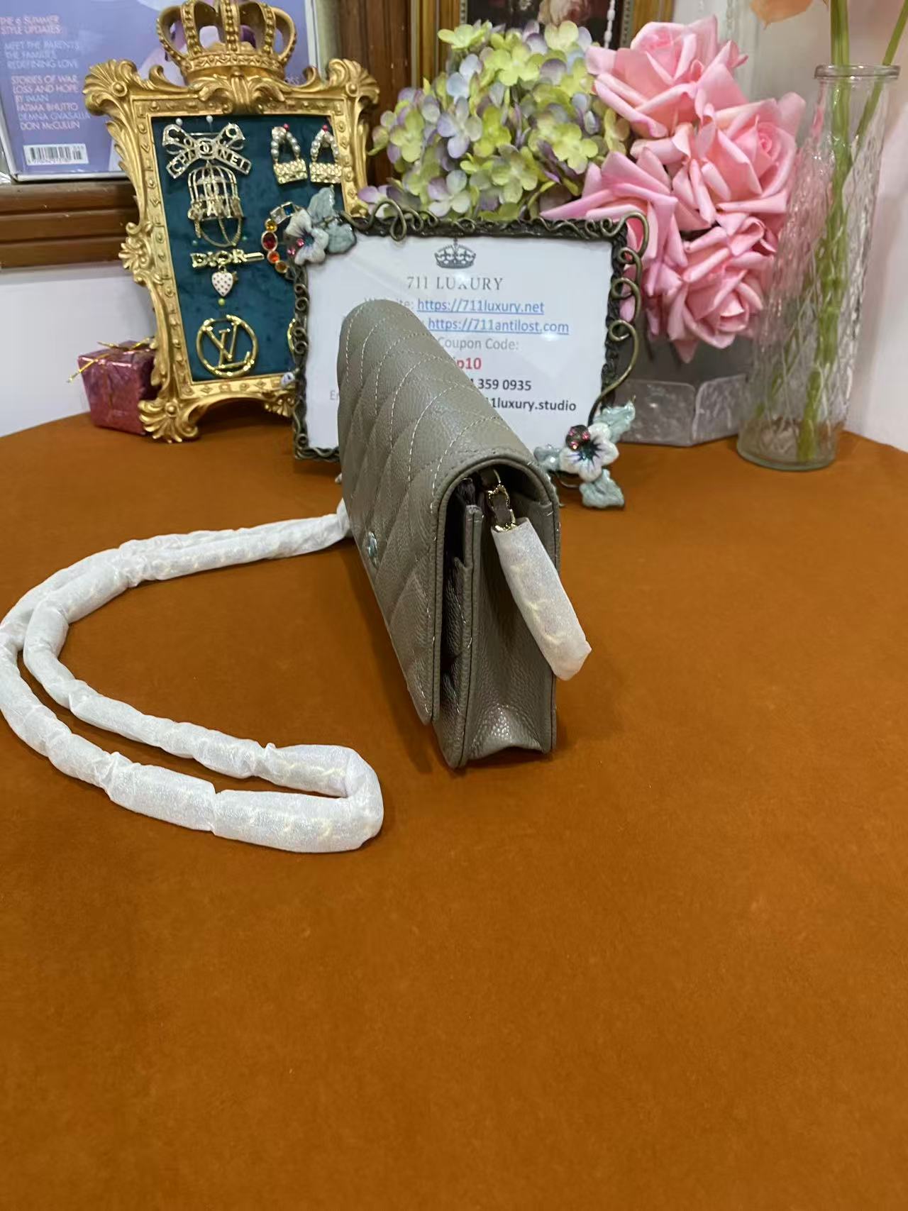 TOP CHANEL WOC Grain Cowhide Flap Bag 20×13×3.5cm - Gray & GHW