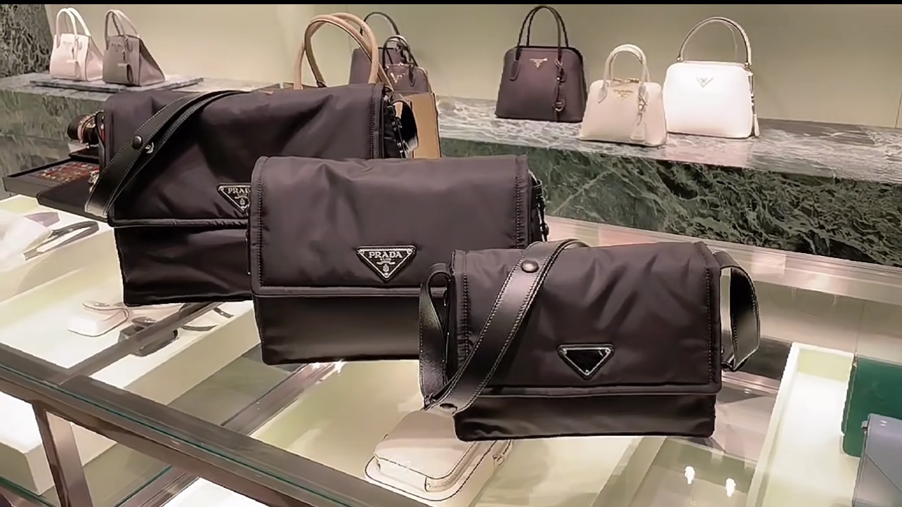 TOP PRADA Unisex Messenger Bag  23×16×11cm/30×21.5×12cm/36×28×14cm