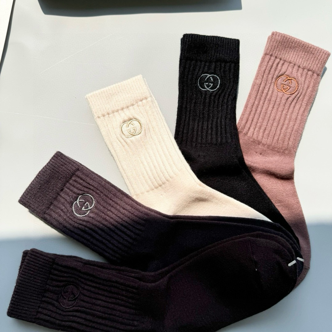 TOP GUCCI Socks - 5 Pieces as a Set