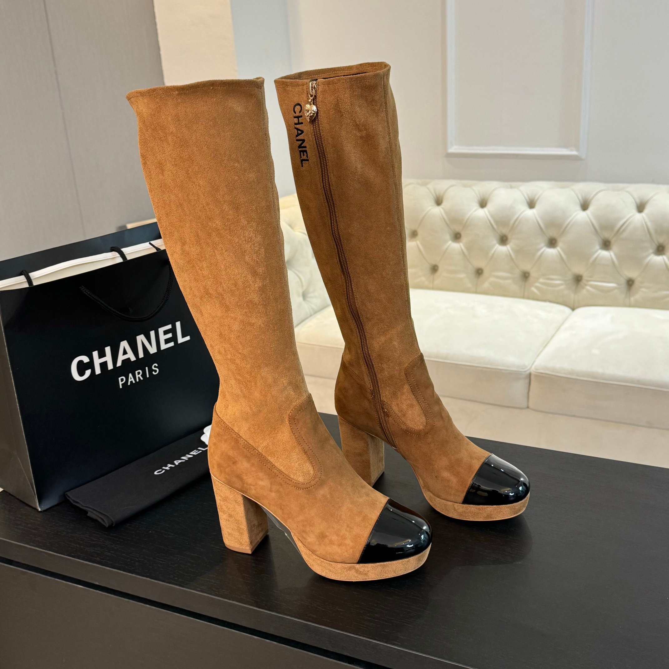 TOP CHANEL 8cm High Heel Suede Leather Stretch Boots - 2 Color