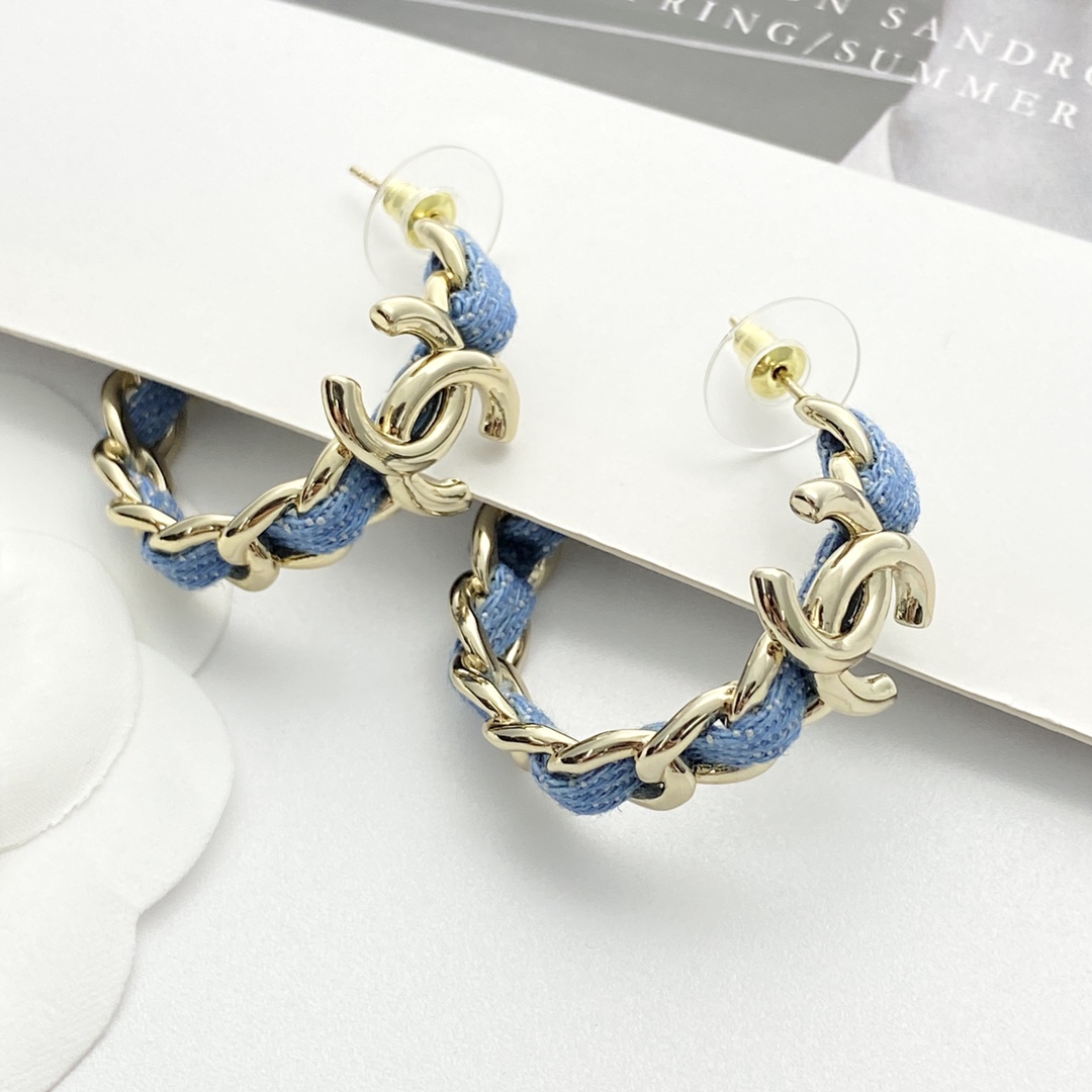 TOP CHANEL Earrings- Blue