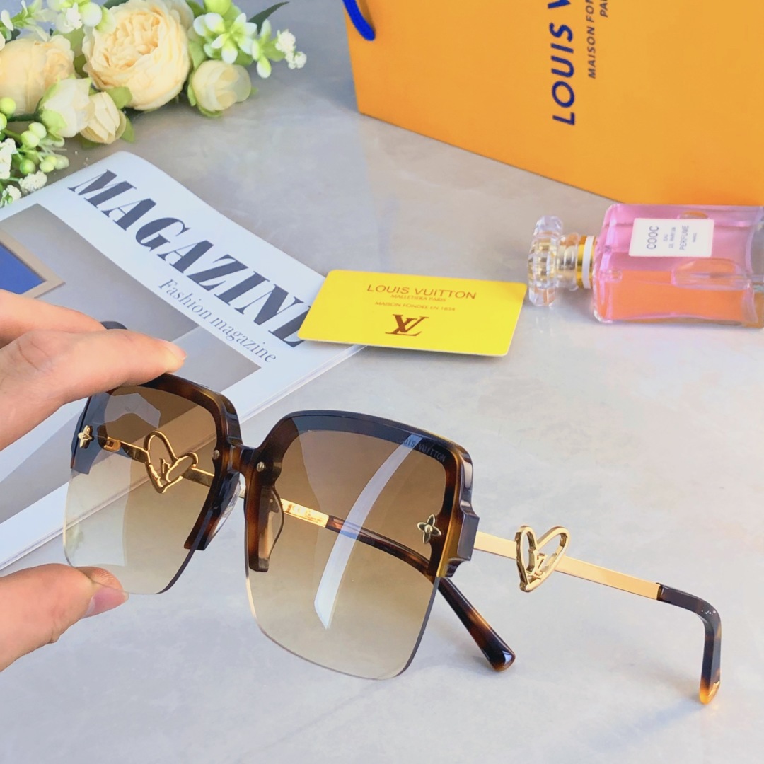 TOP Louis Vuitton LV Sunglasses - 3 Colors