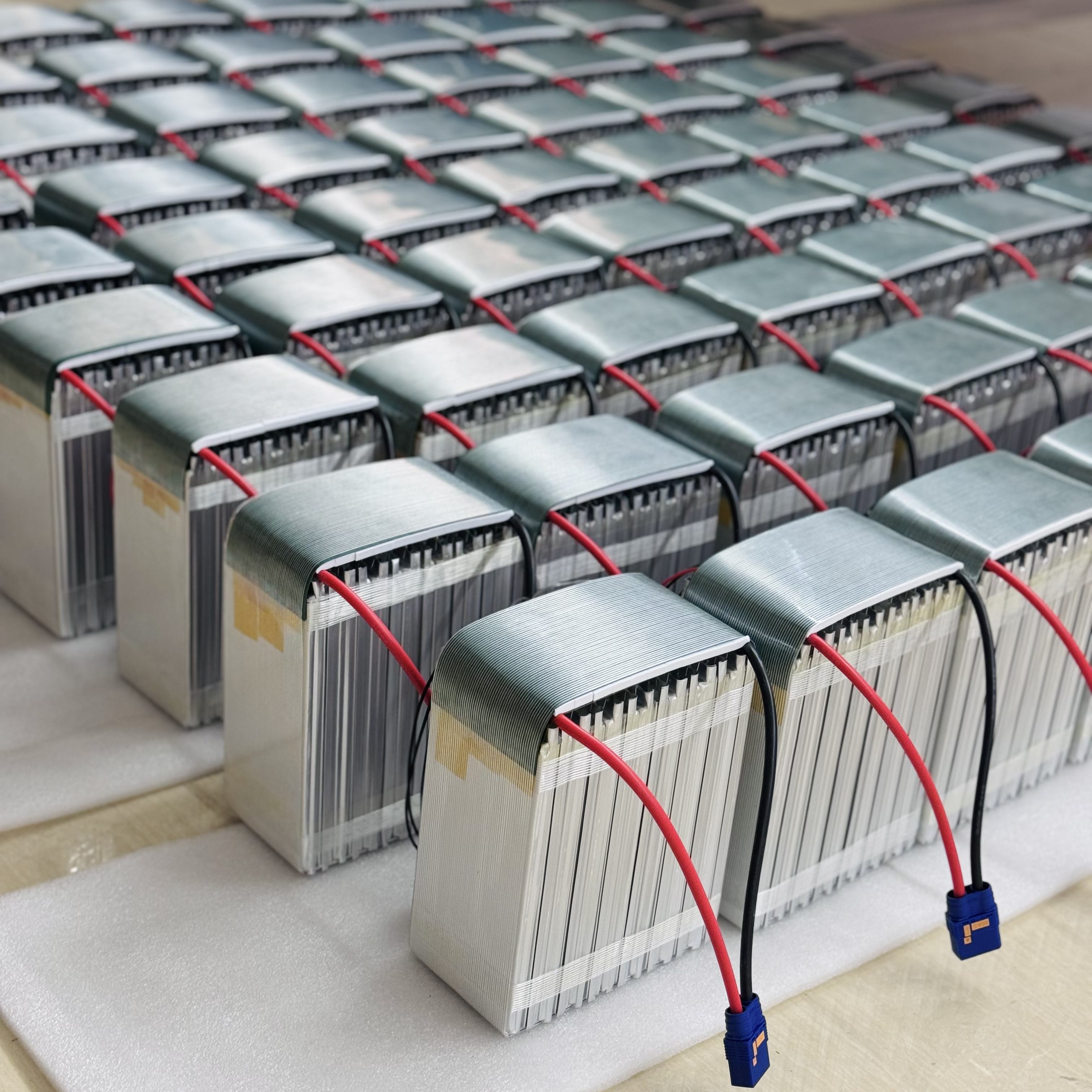 Semi solid drone battery pack 6S 8S 12S 14S 18S 24S 88Ah - lipowbattery