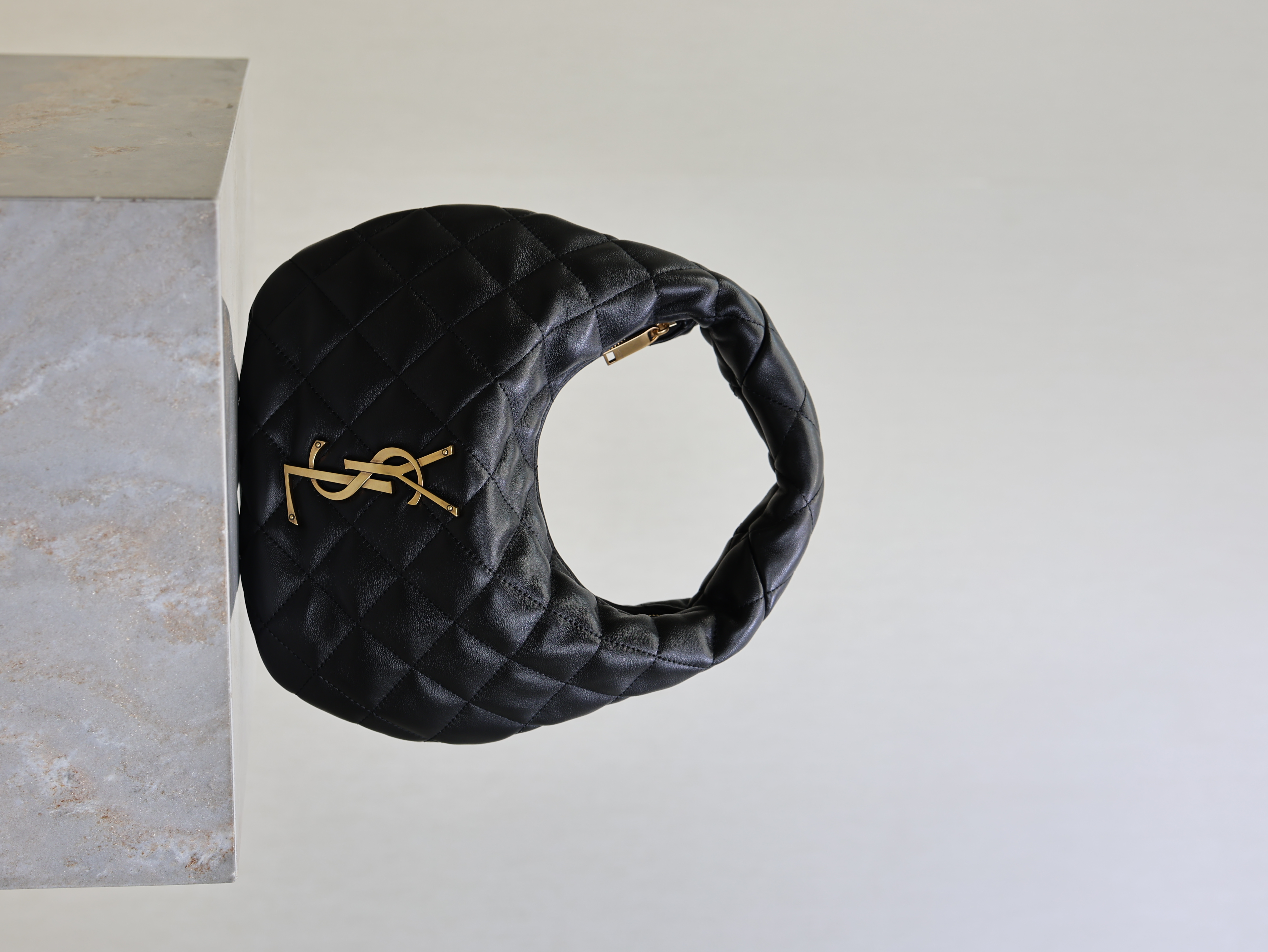 TOP Yves Saint Laurent YSL ICARE Hobo in Quilted Nappa Bag 17×13×3cm - Black