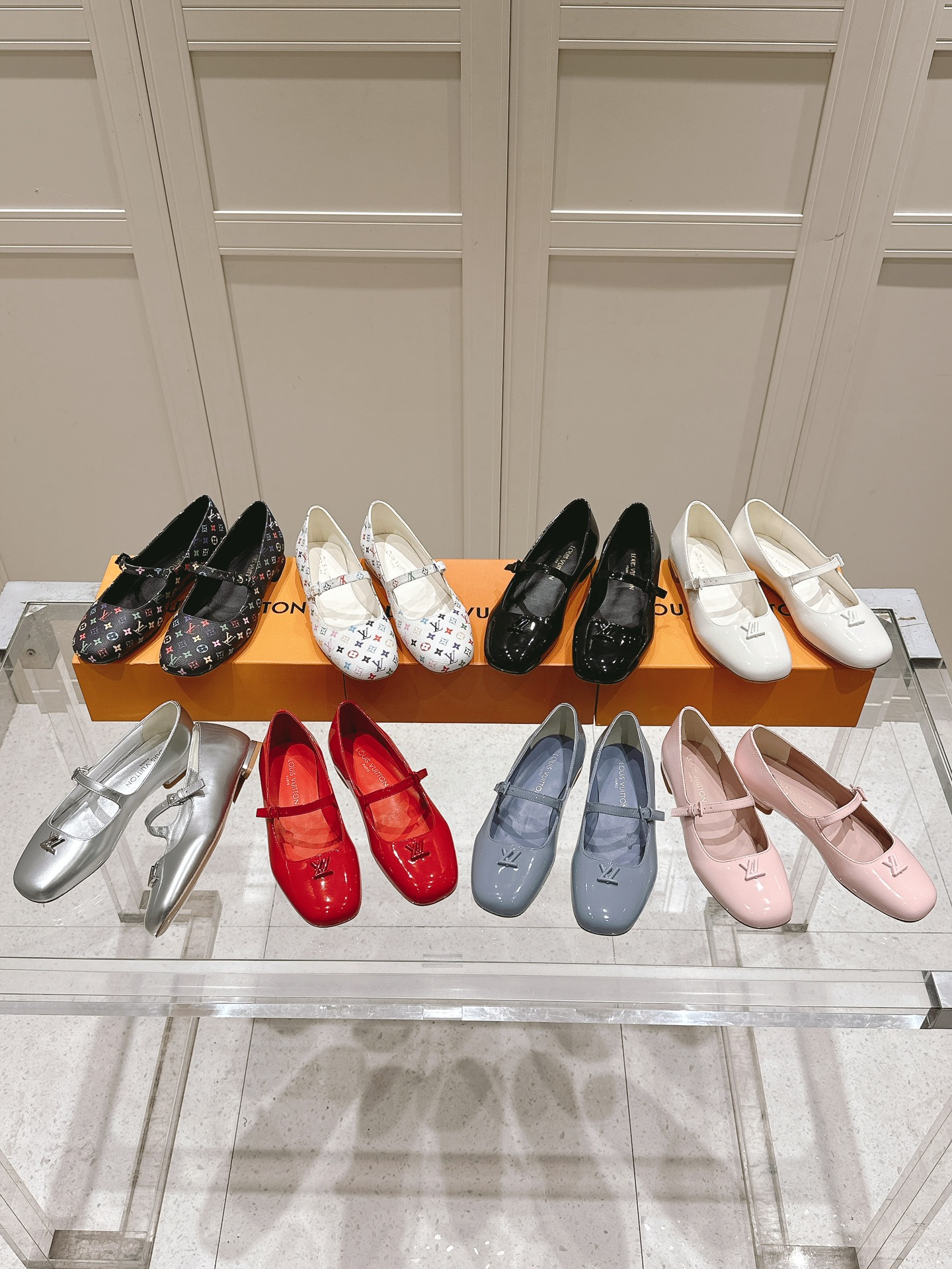 TOP Louis Vuitton LV Flats - 8 Color