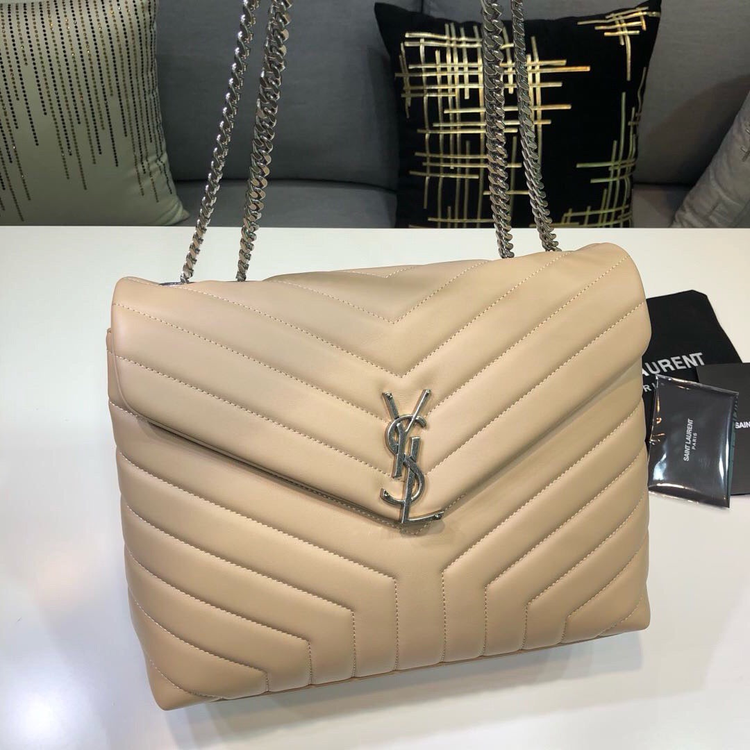 TOP Yves Saint Laurent YSL LouLou Medium Bag 31cm - Beige w SHW