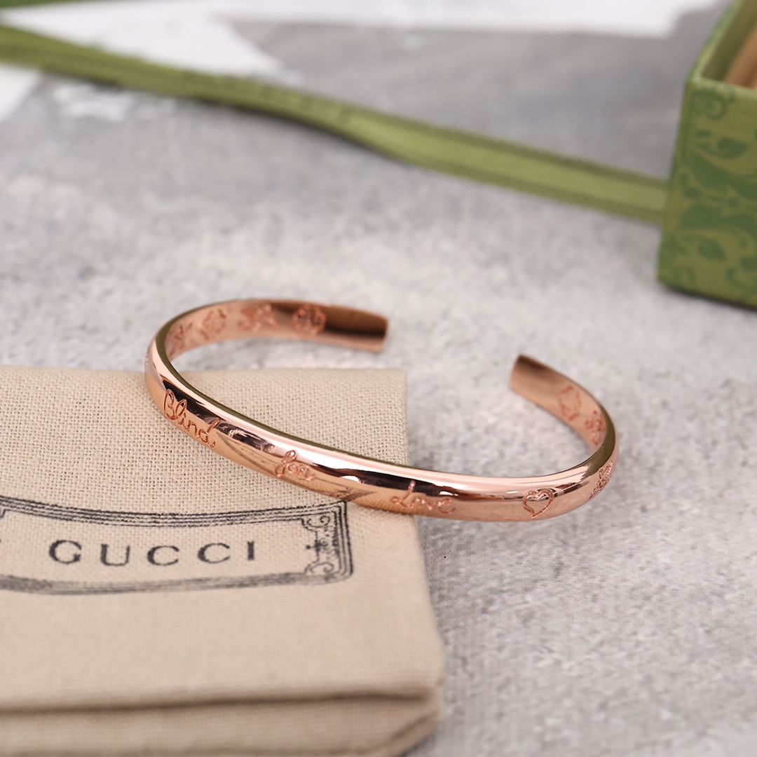 TOP GUCCI Open Bracelet - Rose Gold
