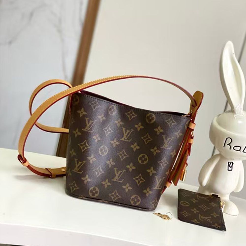 Louis Vuitton All In BB (Replica)