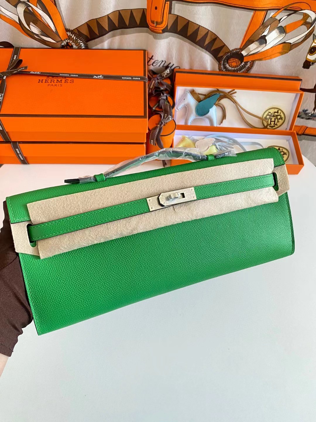 TOP HERMES Kelly Cut Elan 31 Clutch - Green & SHW