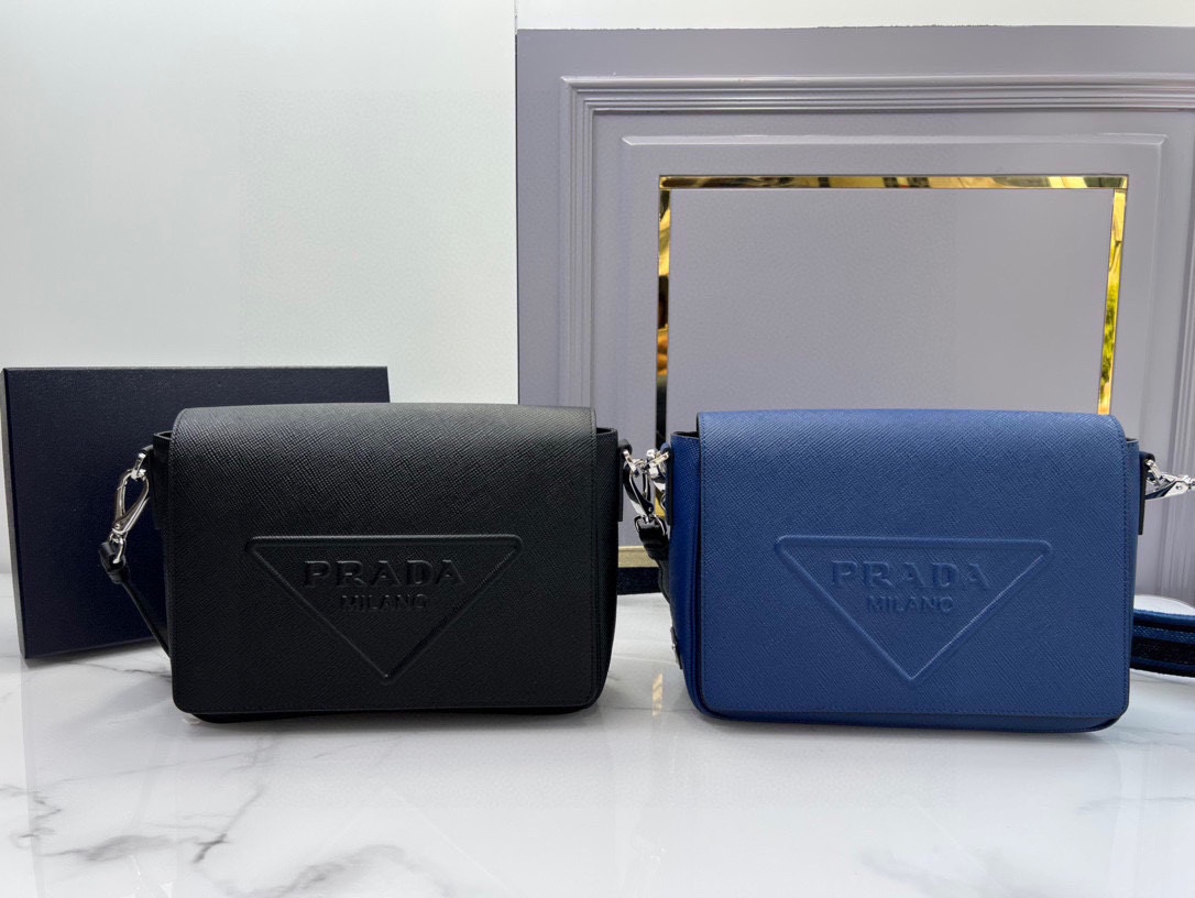 Top PRADA Cowhide Messenger Bag 19*16*5.5cm/26*18*6.5cm - 2 Colour