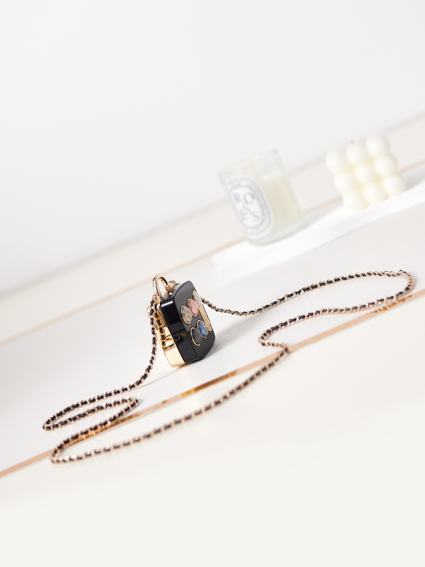 TOP CHANEL Mini Evening Bag 5.5x5.5x2.8cm - Black