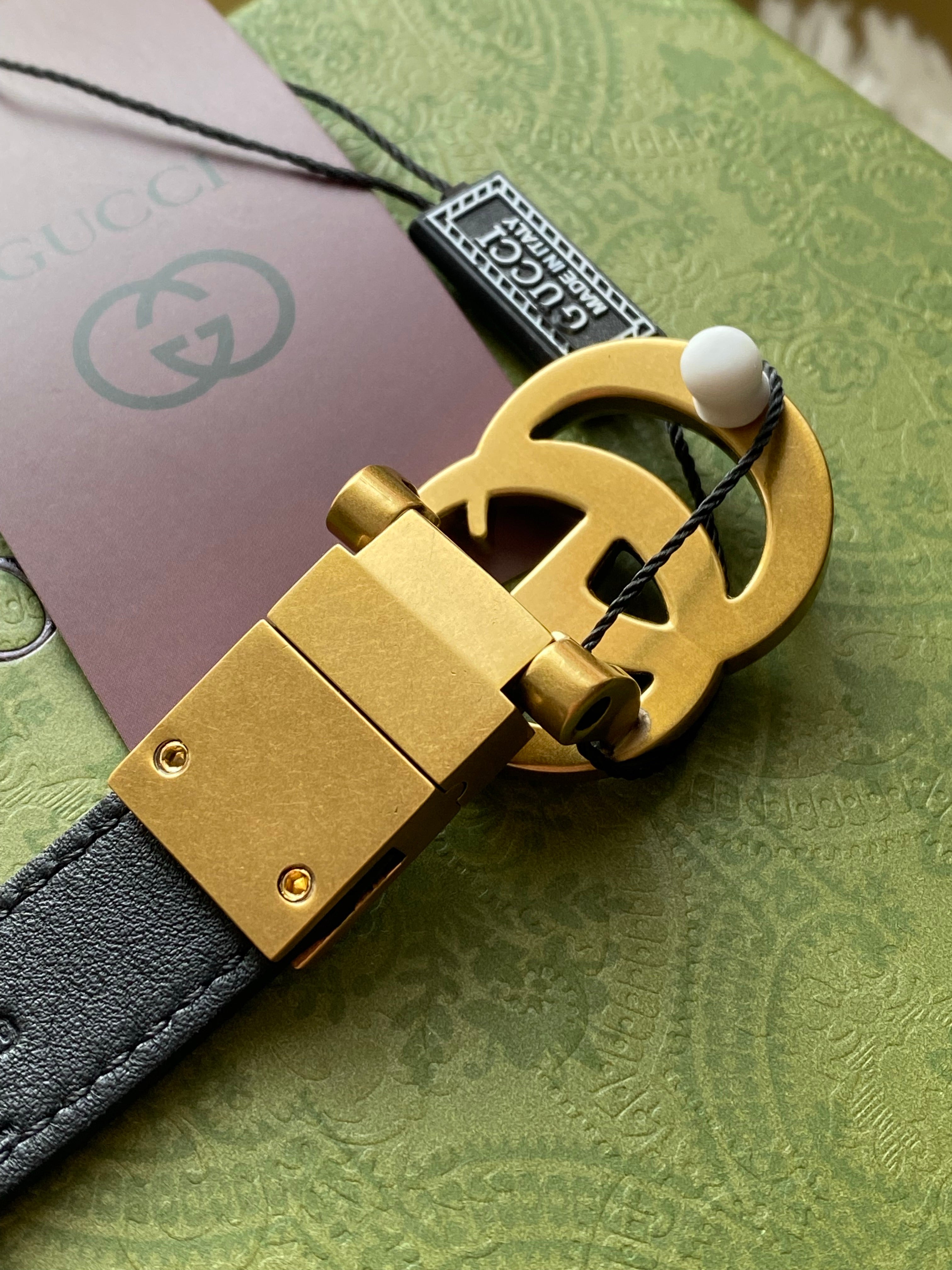 TOP GUCCI Reverse Thin Belt - 2cm