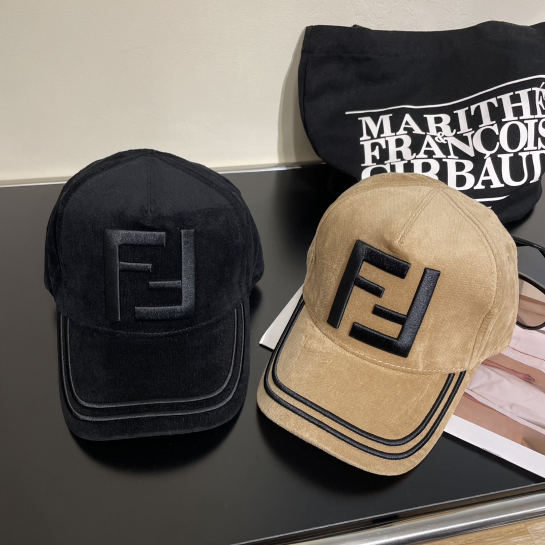 TOP FENDI Velvet Baseball Cap - Two Colors