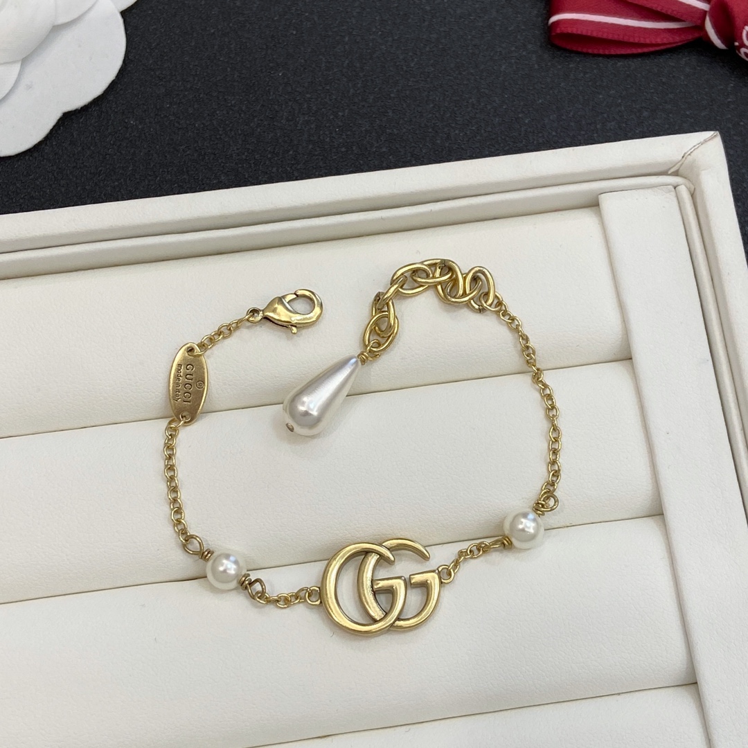 TOP GUCCI GG Bracelet - 2 Color
