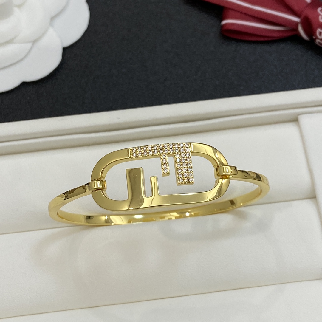 TOP FENDI Bracelets - Gold