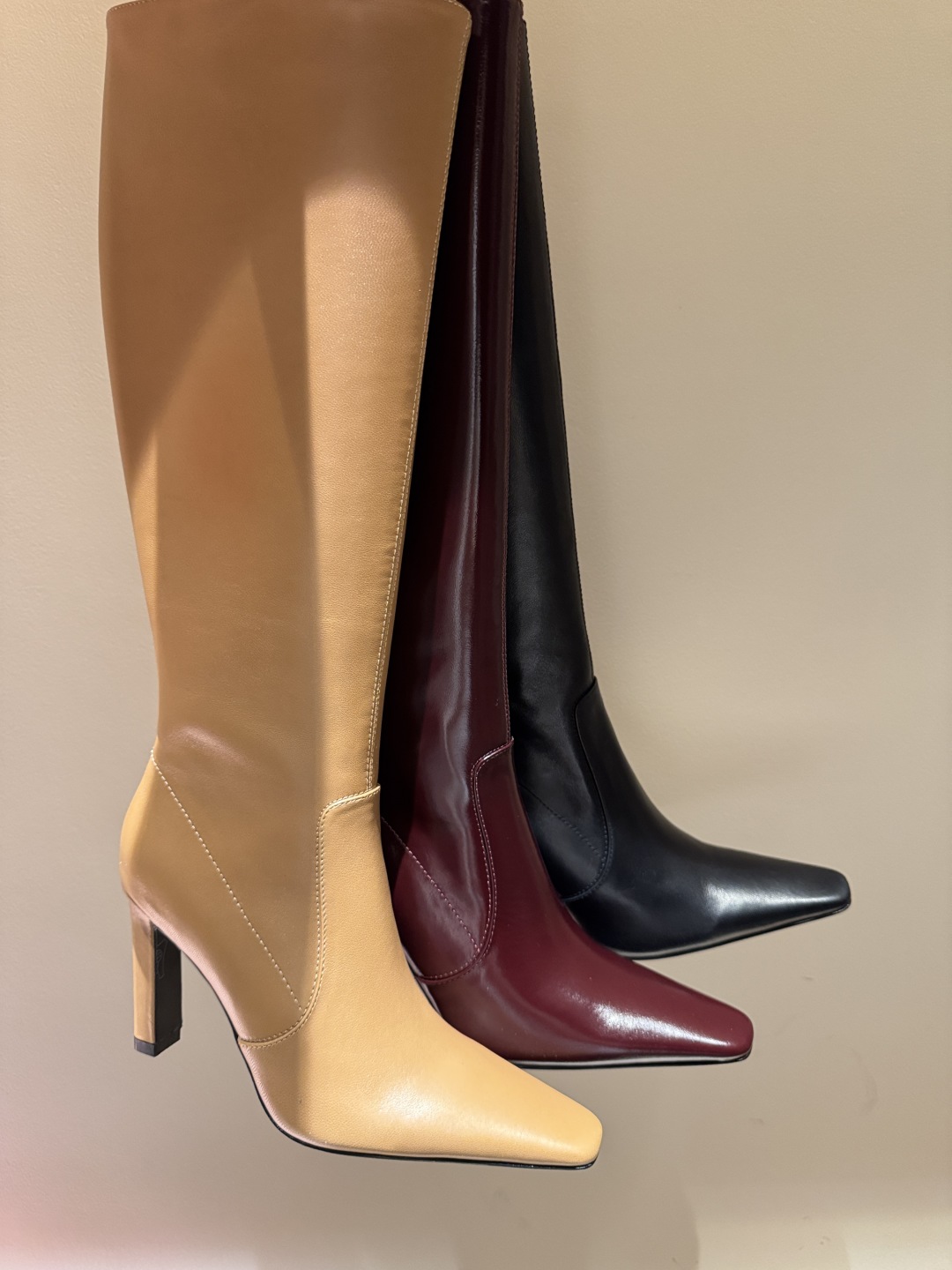 TOP Yves Saint Laurent YSL Long Boots Calfskin - 3 Colors