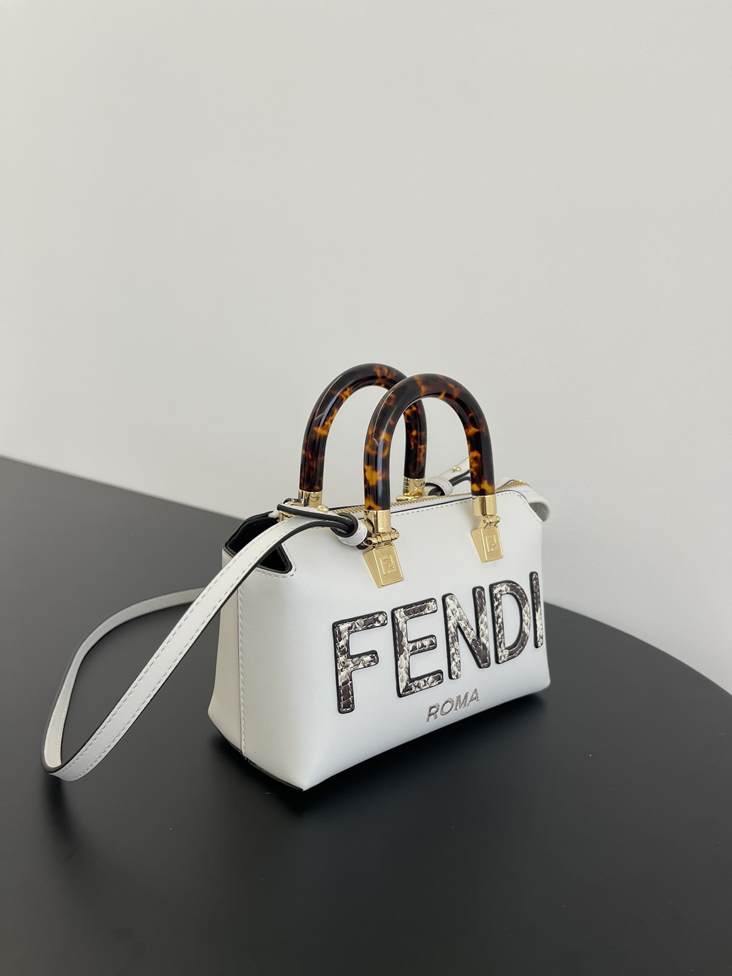TOP FENDI FENDI By The Way Mini Bag - White