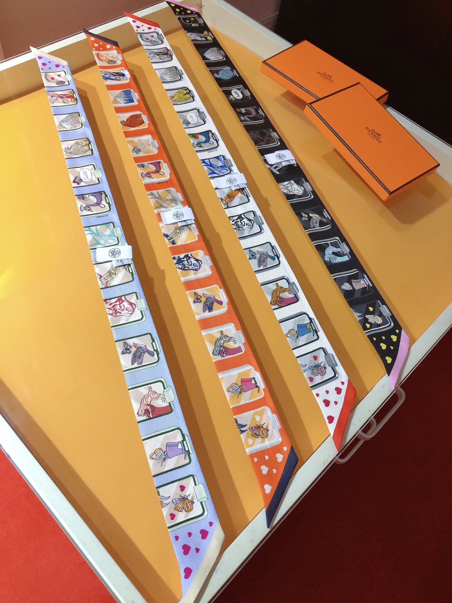 TOP HERMES Dynamic Sharing Twilly Scarf 86 x 5 cm - 4 Colours