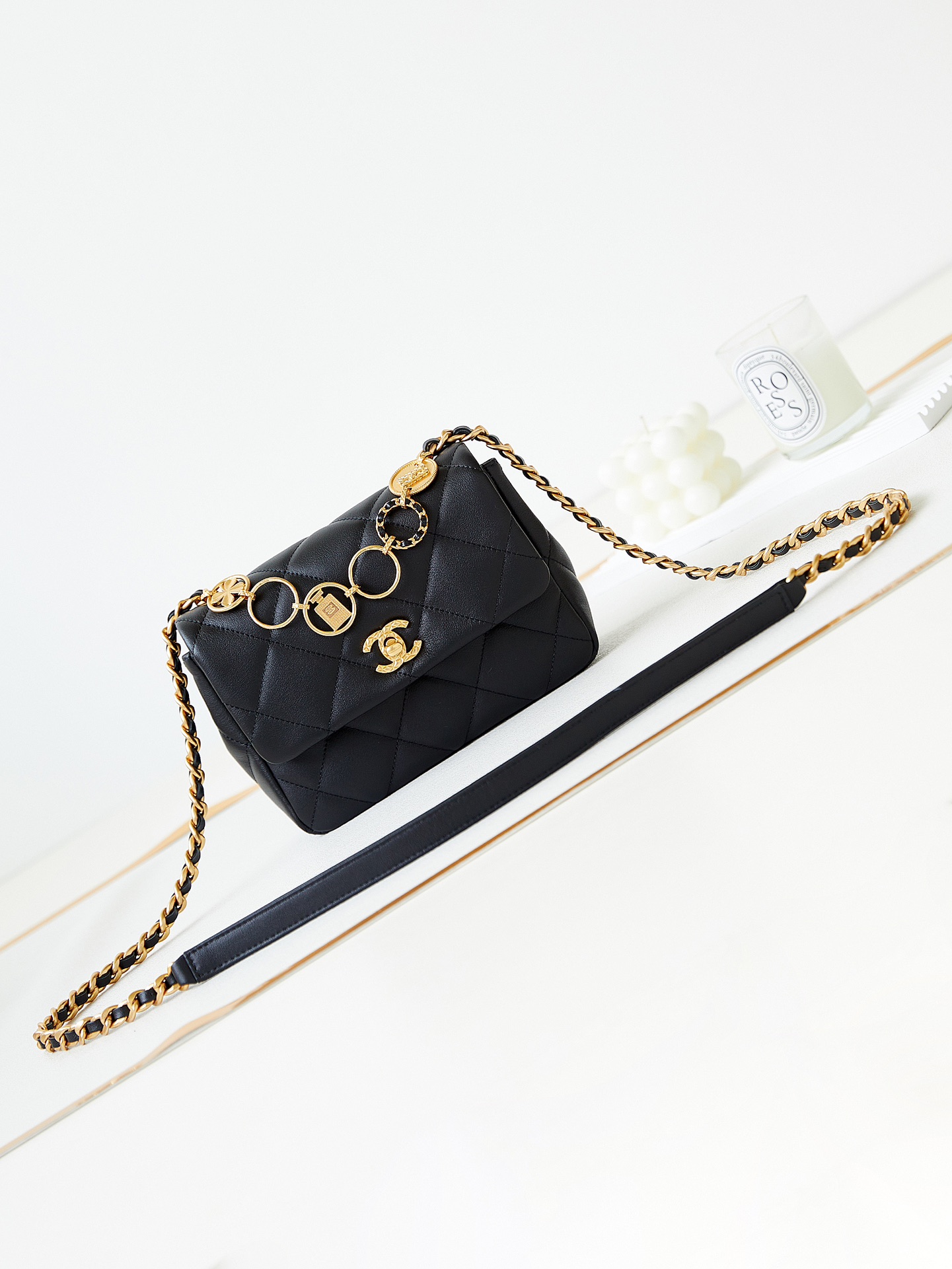 TOP CHANEL 23B Gold Coin Cap Bag 13×17×6cm - Black&GHW