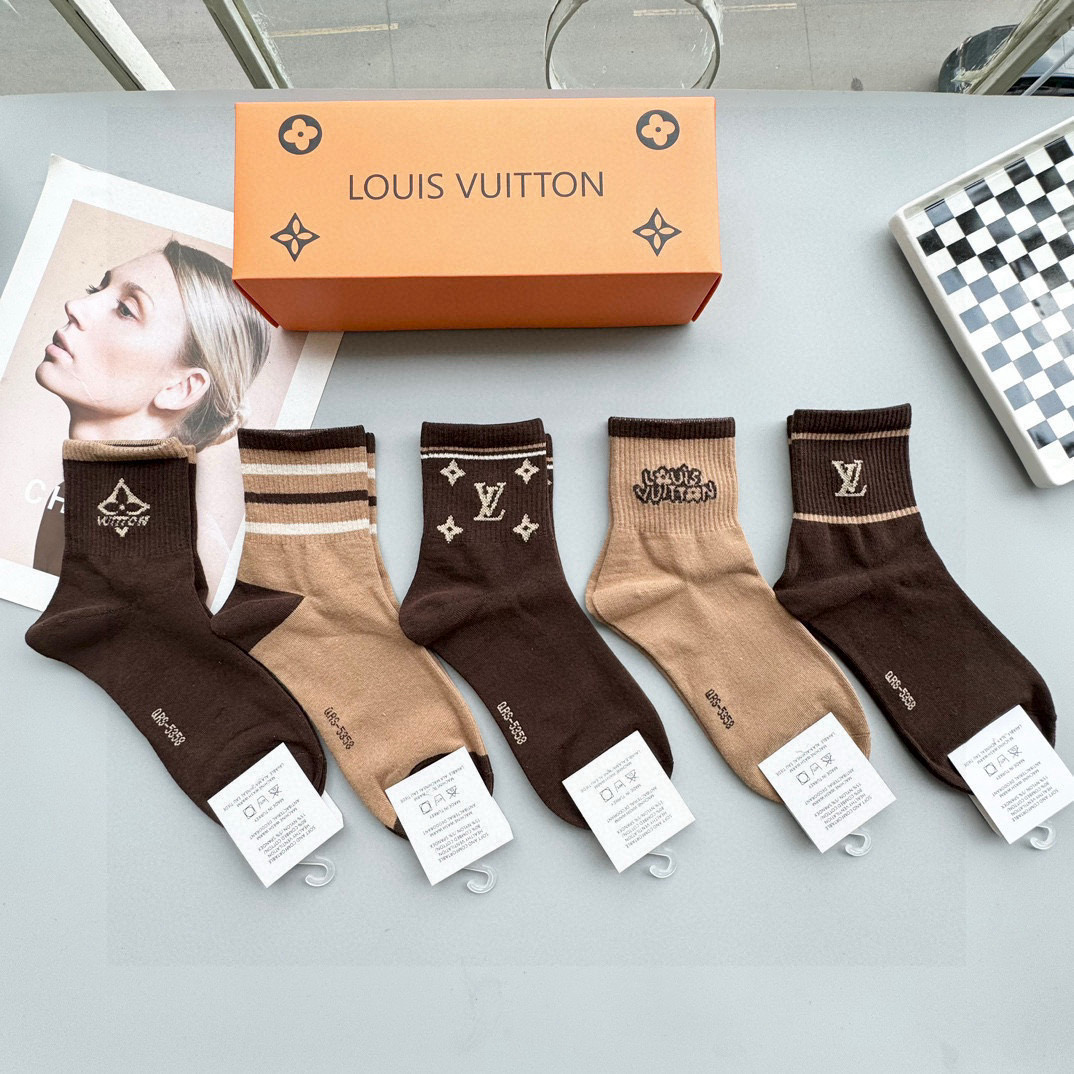 TOP Louis Vuitton LV Socks - 5 Pieces as a Set