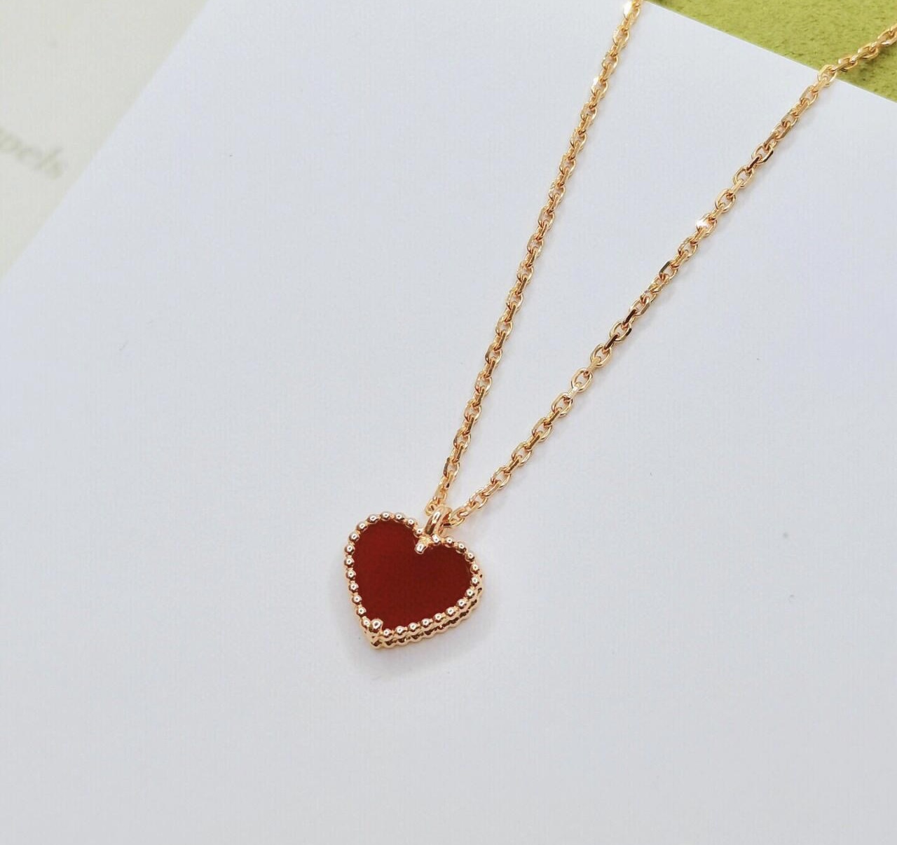 TOP Van Cleef & Arpels VCA  Necklace  - Red