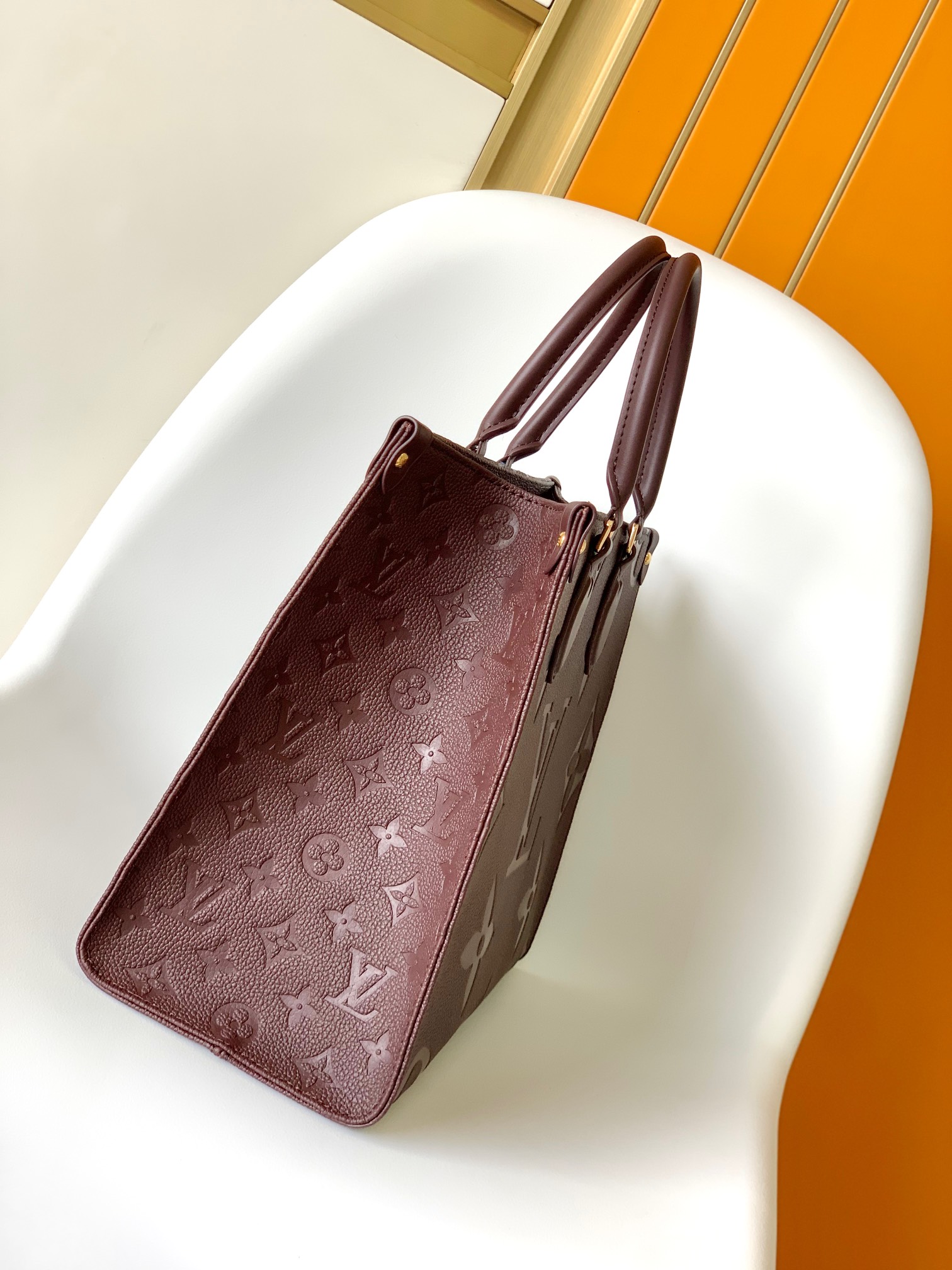 TOP Louis Vuitton LV L*V Monogram Empreinte On The Go Bag - Jujube Red - 35x27x14cm