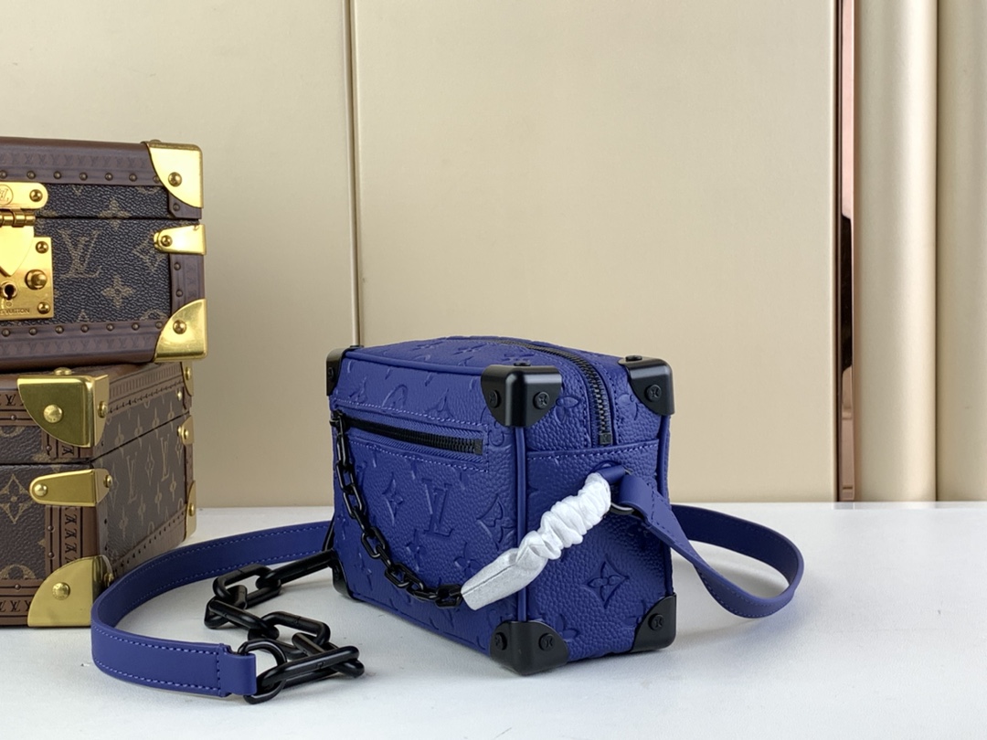TOP Louis Vuitton LV Men's Mini Soft Trunk 18.5 x 13.0 x 8.0cm - Blue