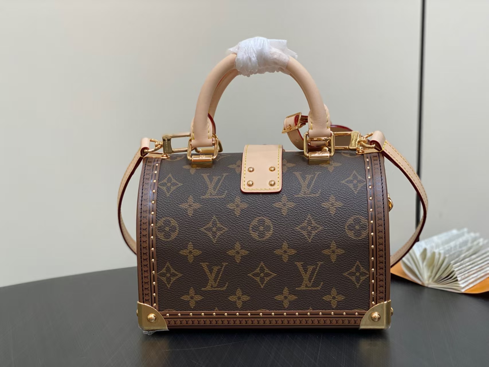 TOP Louis Vuitton LV Box Bag 15/13/21cm - Brown