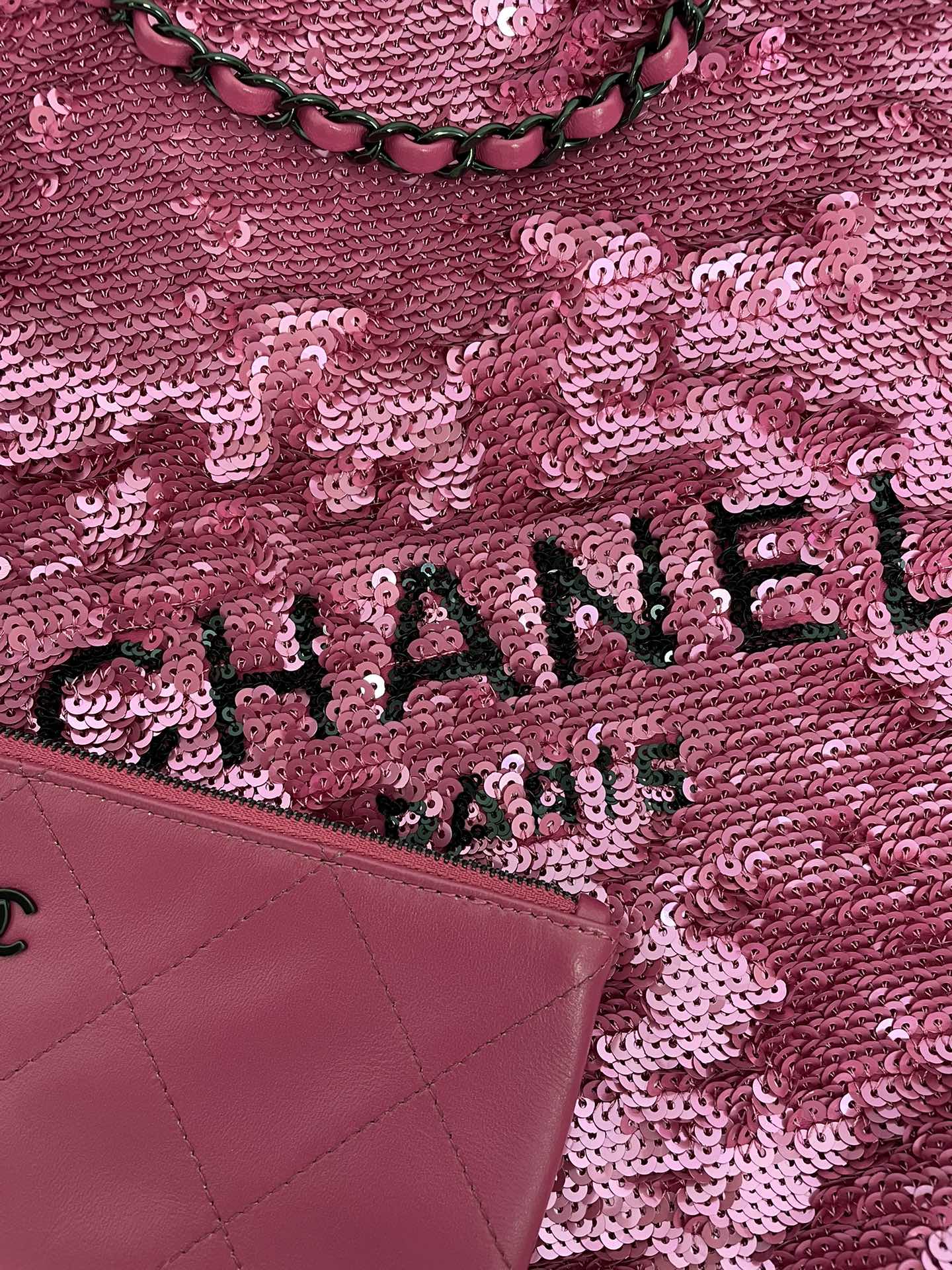 TOP CHANEL  Sequin Tote Bags 30x2x39cm - 2 Colors