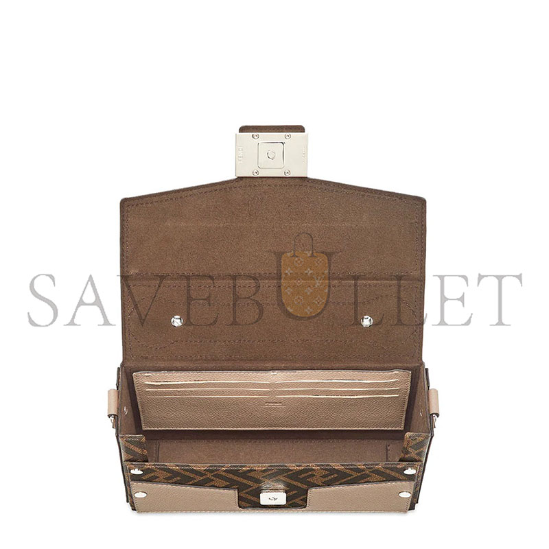 FENDI BAGUETTE SOFT TRUNK 7VA565AQWH F15Q6 (21.5*13*6.5cm)
