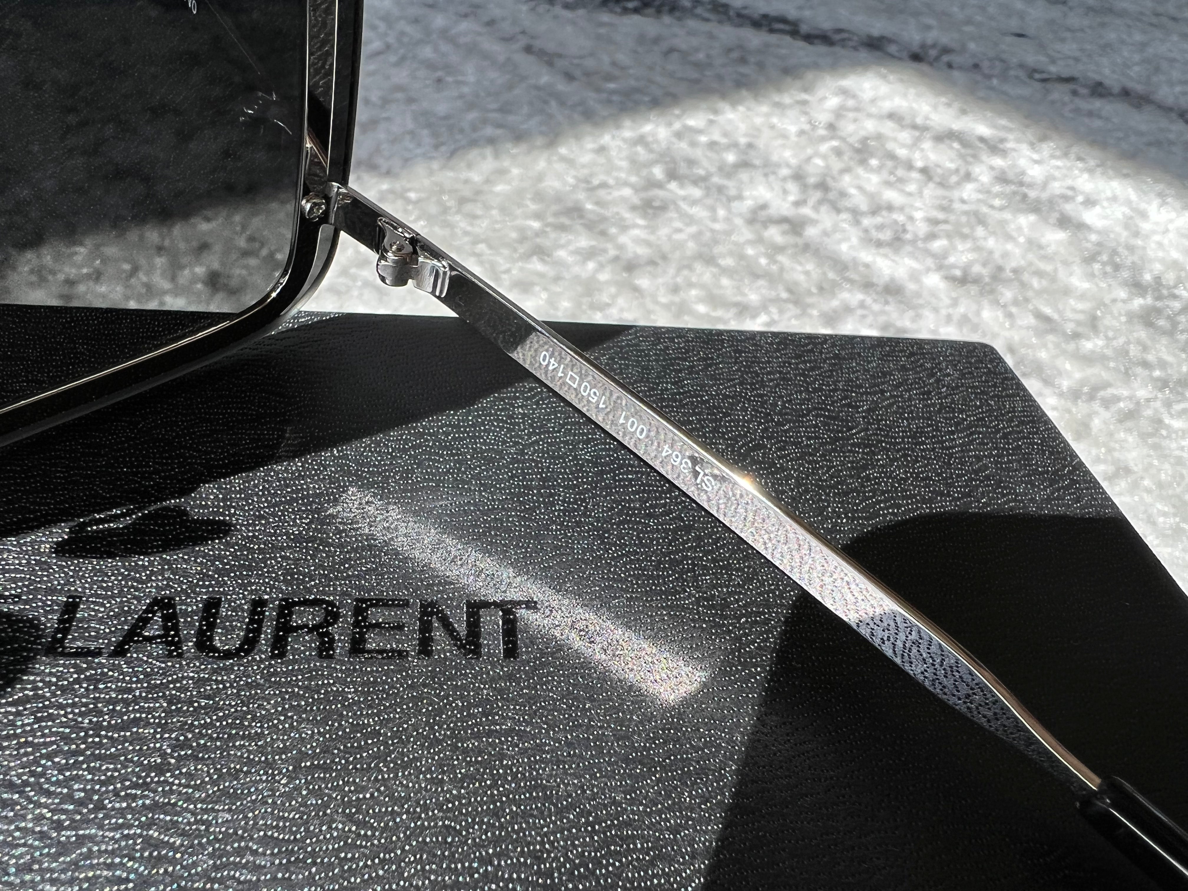 TOP Yves Saint Laurent YSL 364 Mask Sunglasses- Black