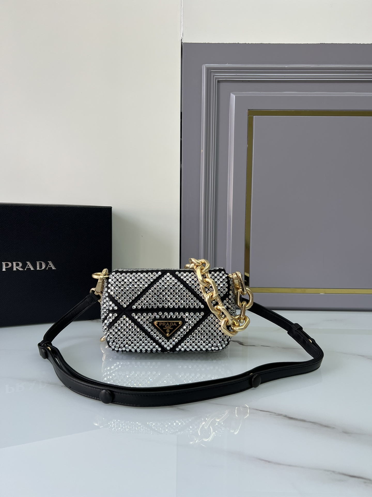 TOP PRADA Imitation Crystal And Hand Sewn Bags 17x11.5×6.5cm - Silver/Gold