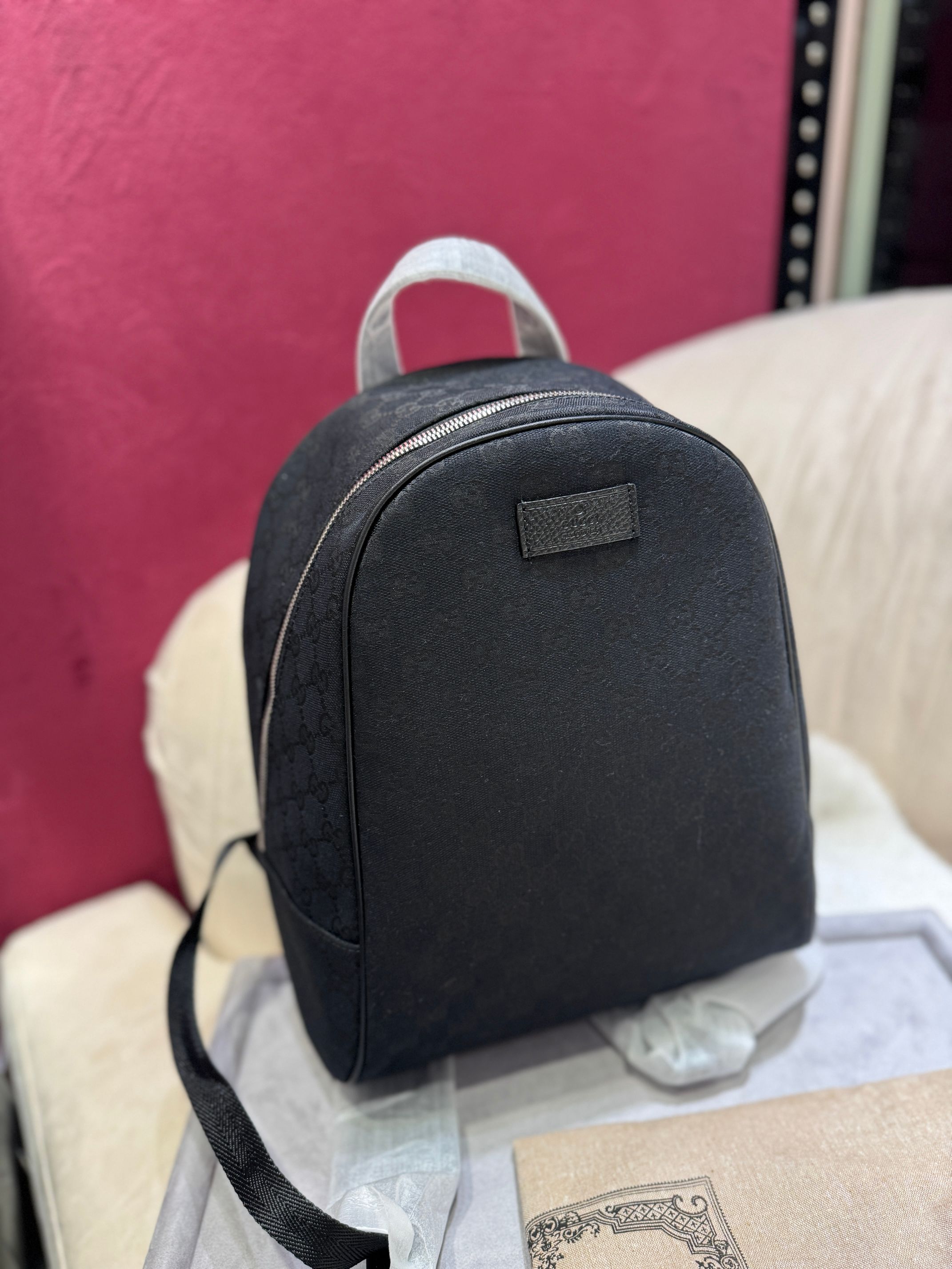 TOP GUCCI Backpack 30 x 37 x 14 cm - Black