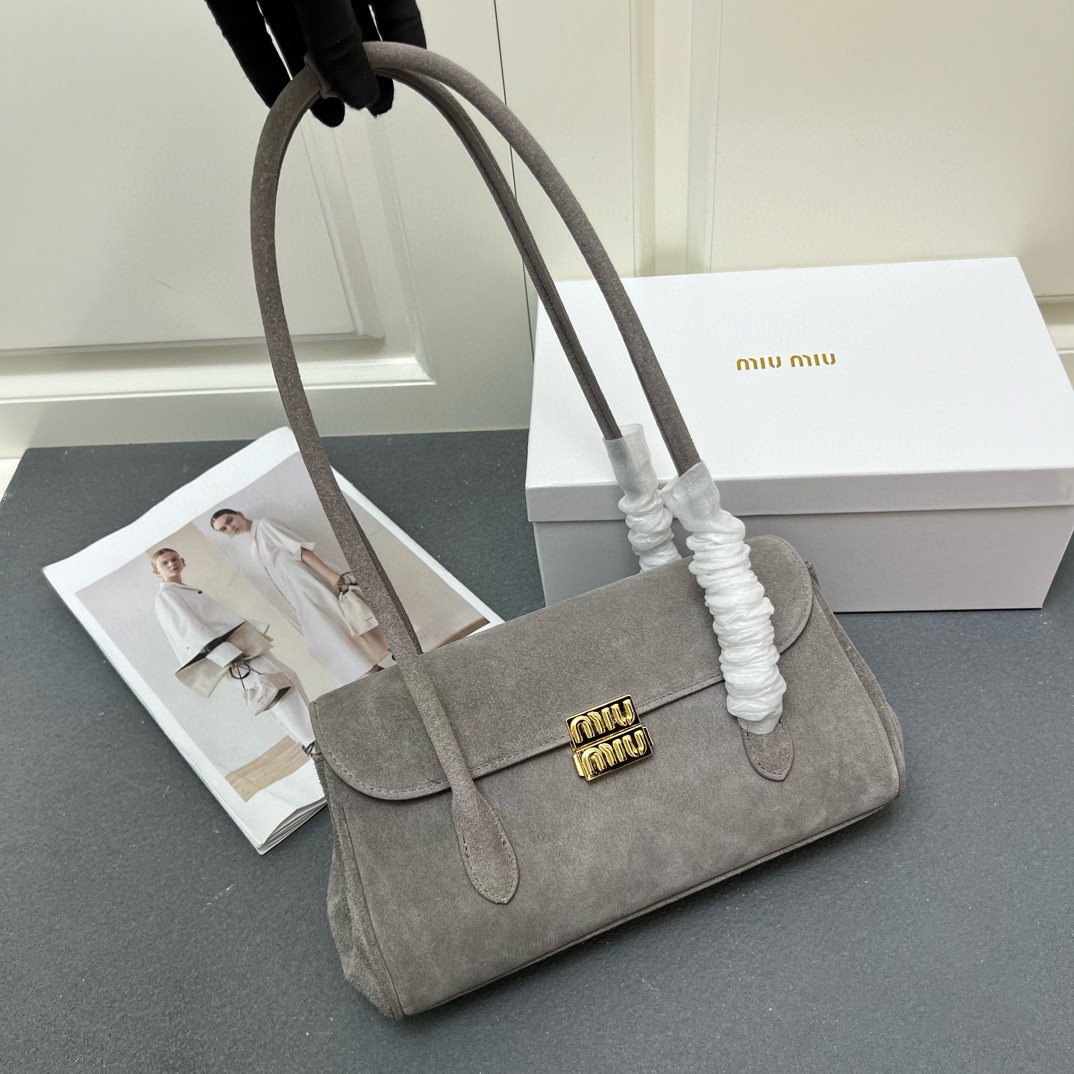 MIU MIU Leather Shoulder Bag (Replica)