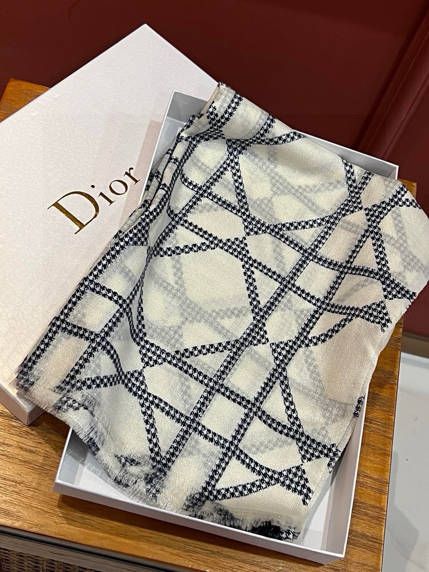 TOP Christian Dior Cashmere Scarf 110 x 200 cm -2 Colors