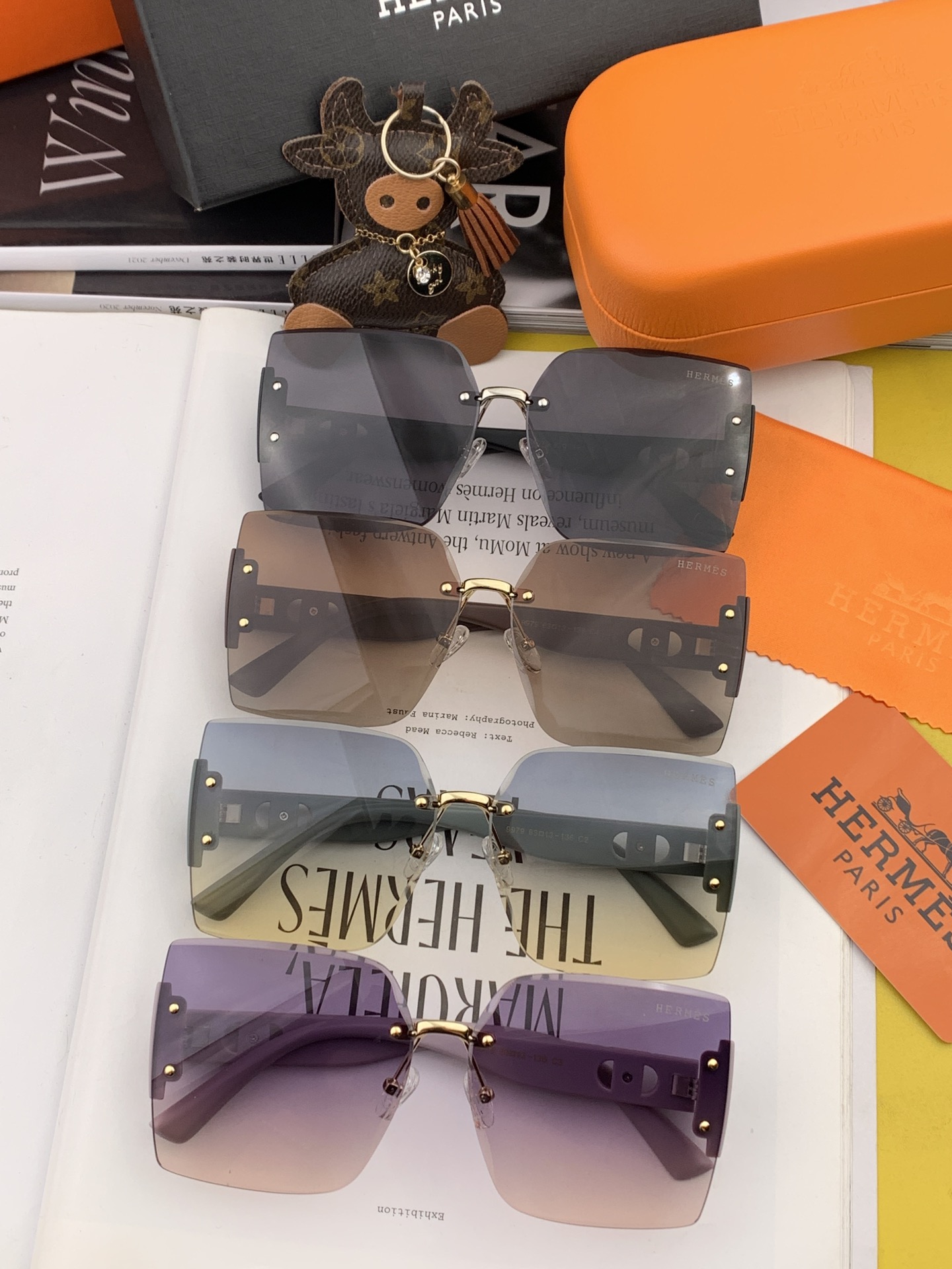 TOP HERMES UV Protection Classic Square Frame Design Sunglasses- 4 Colour