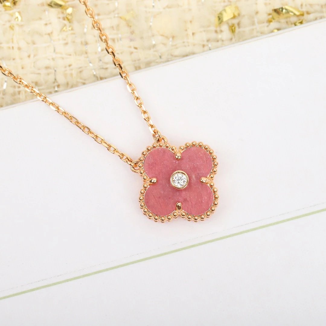 Van Cleef&Arpels VCA alhambra Natural rhodonite Necklace