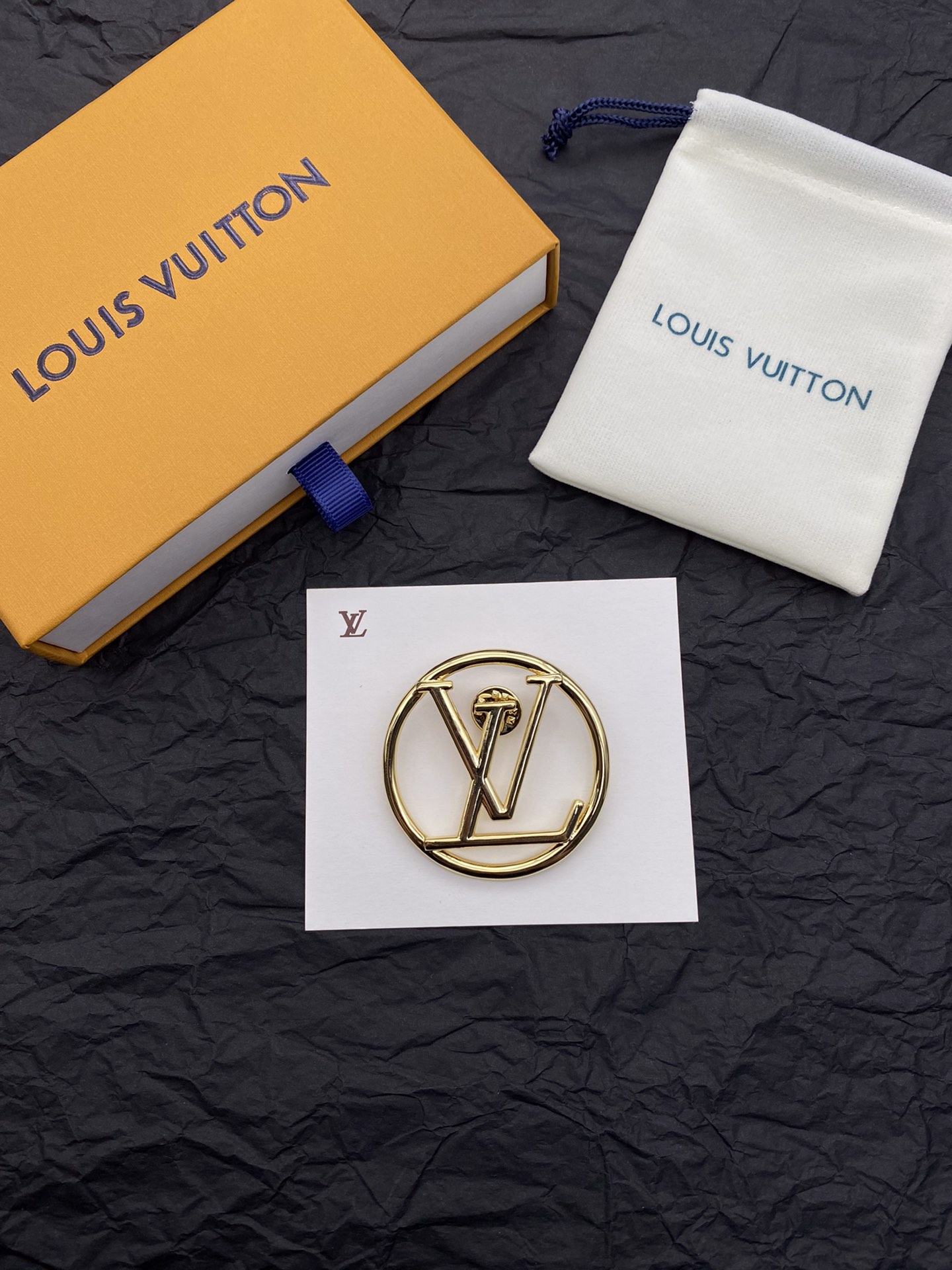 TOP Louis Vuitton LV Brooch - Gold