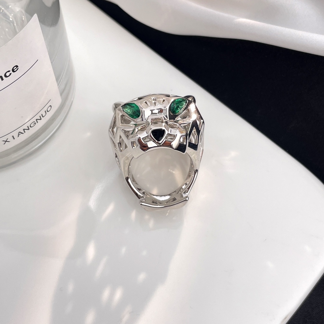 TOP Cartier Hollow leopard head Ring - 2 Colors