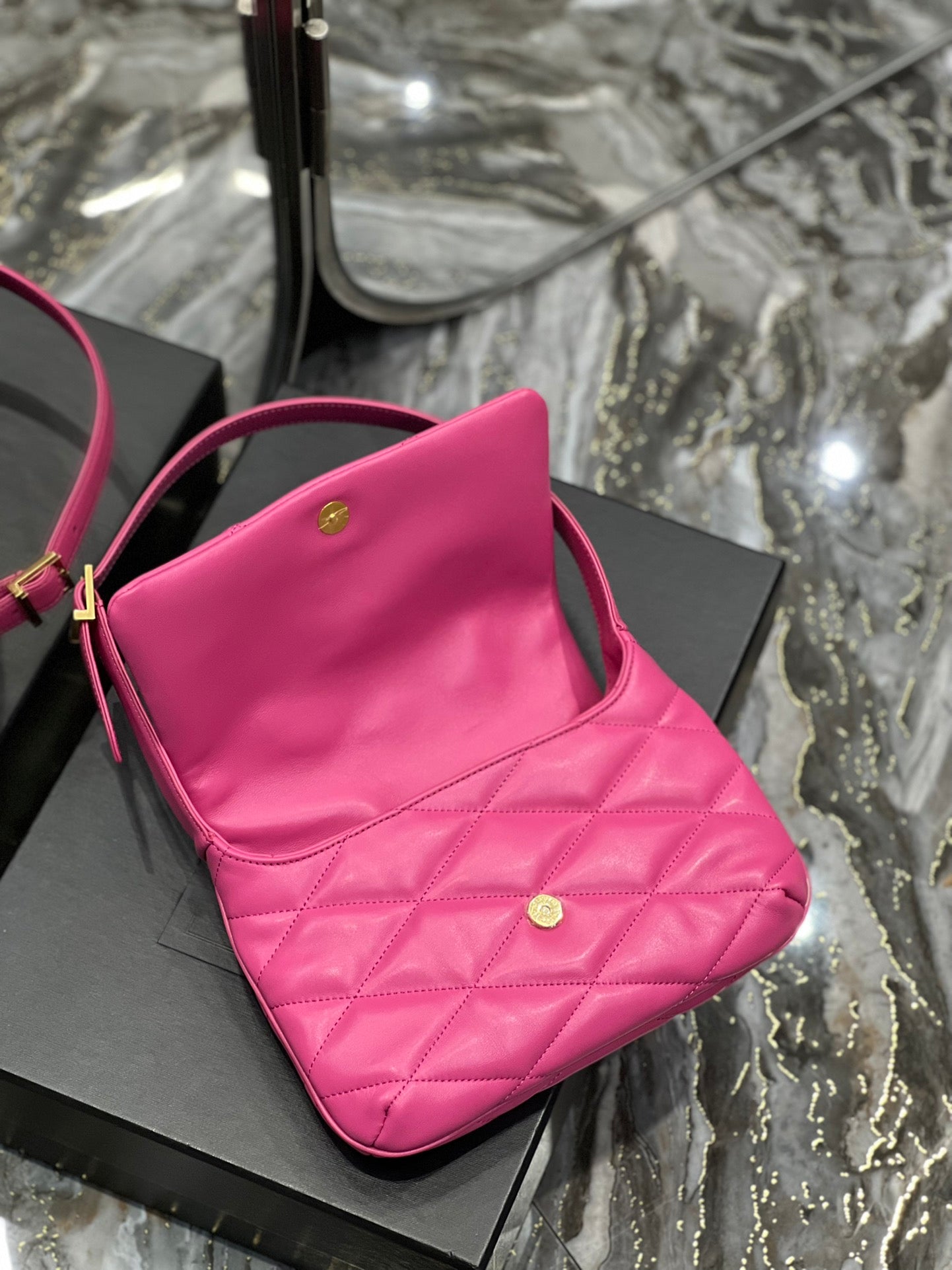 TOP Yves Saint Laurent YSL Le 57 Small Shoulder Bag - Hot Pink