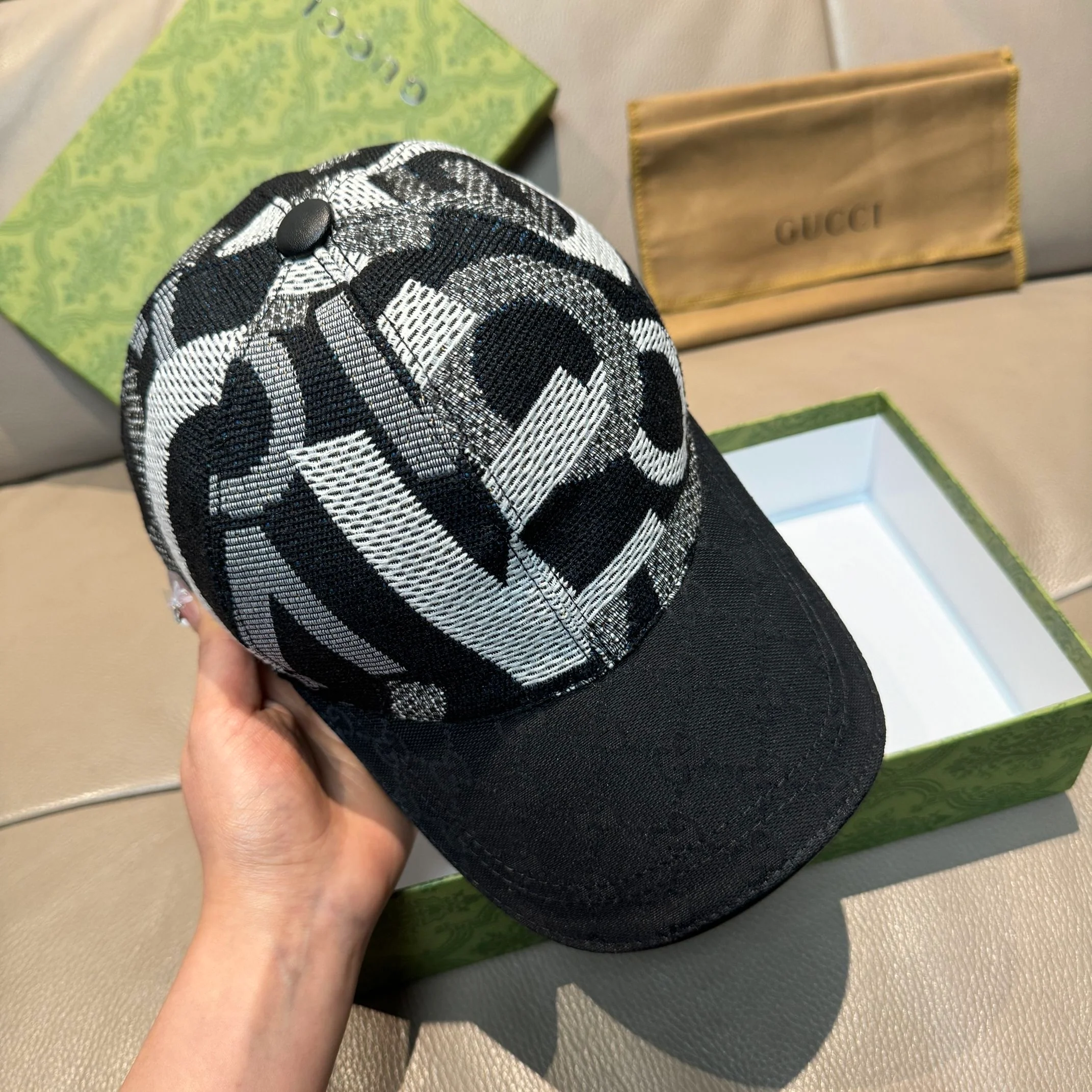 AAACAT Letter Jacquard Spliced Baseball Cap Curved Brim Adjustable Casual Sun Hat Unisex