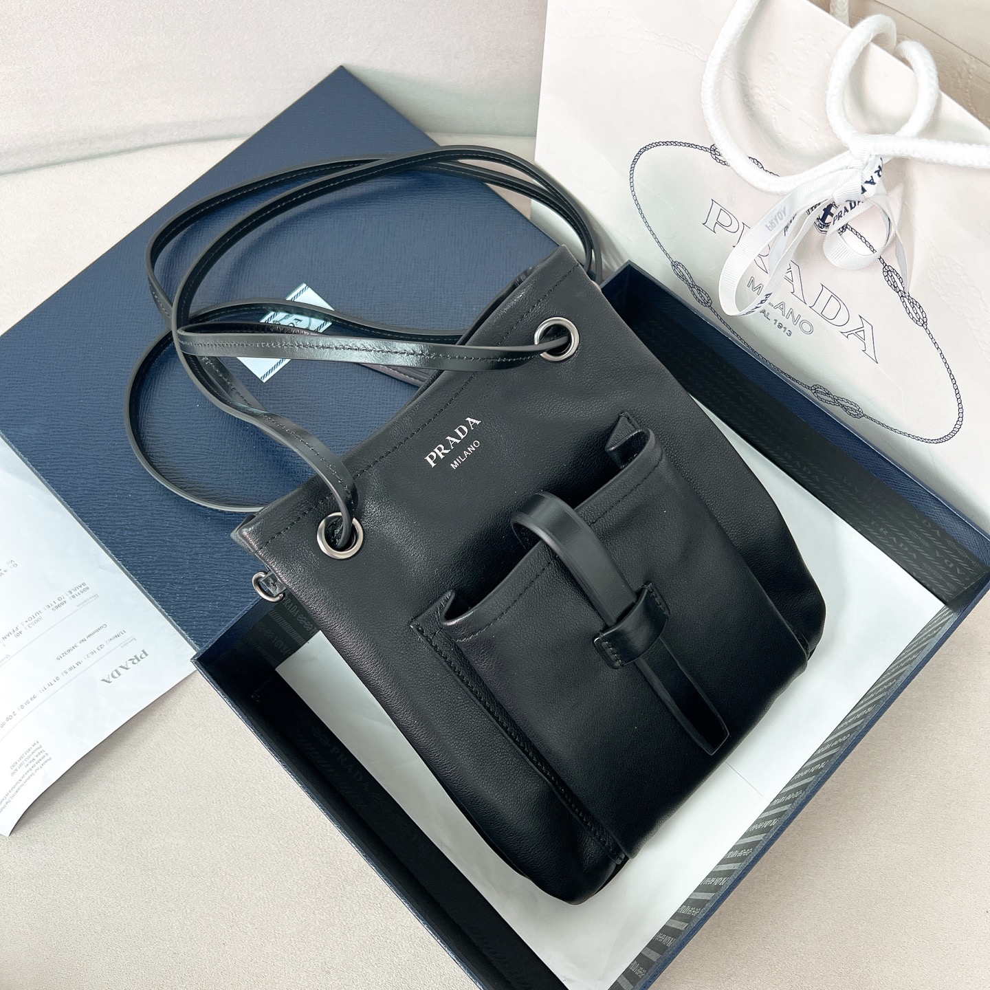 TOP PRADA Cowhide Tote  Bag 39x33CM /25x24CM - Black